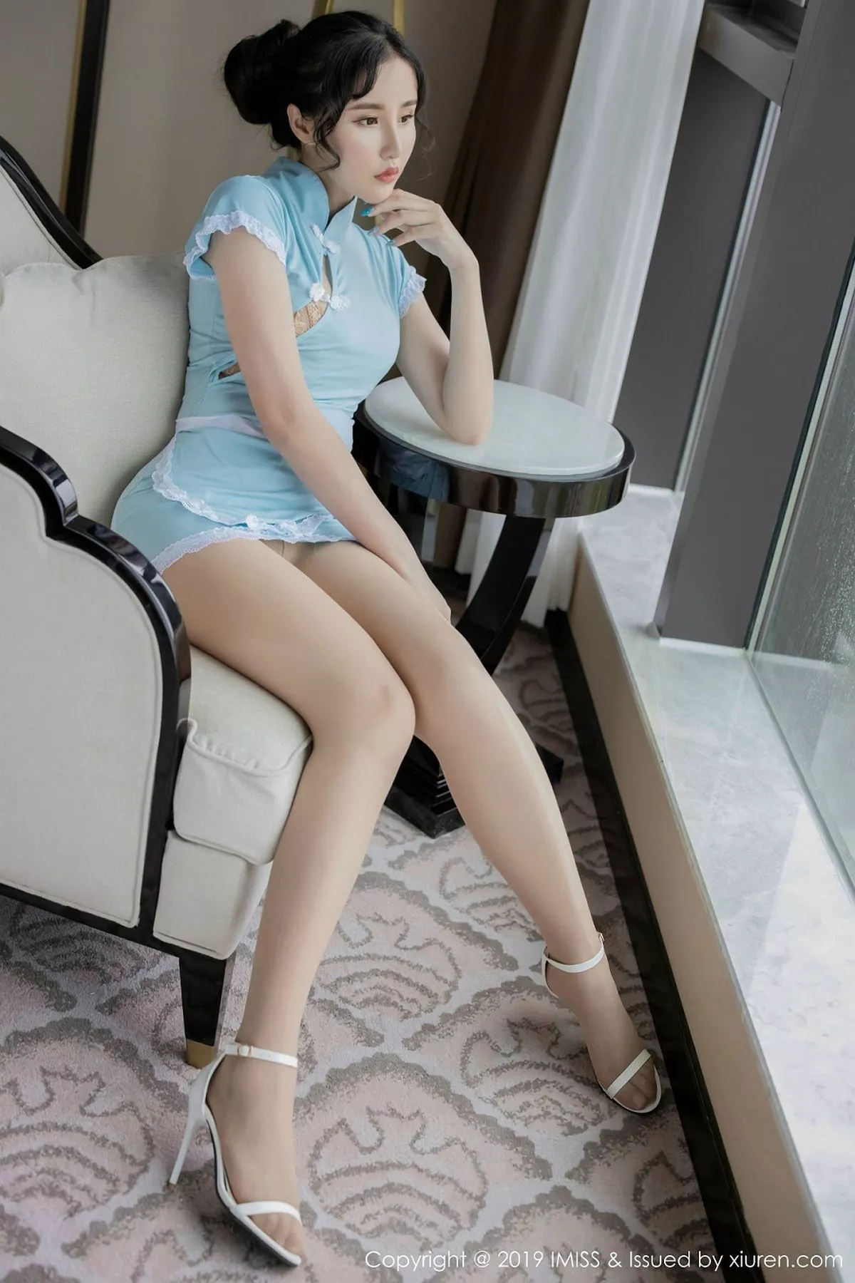 秀人集.com_[IMISS爱蜜社]Vol.380_嫩模张静雅miya私房古典旗袍装秀完美身材性感美腿迷人写真33P