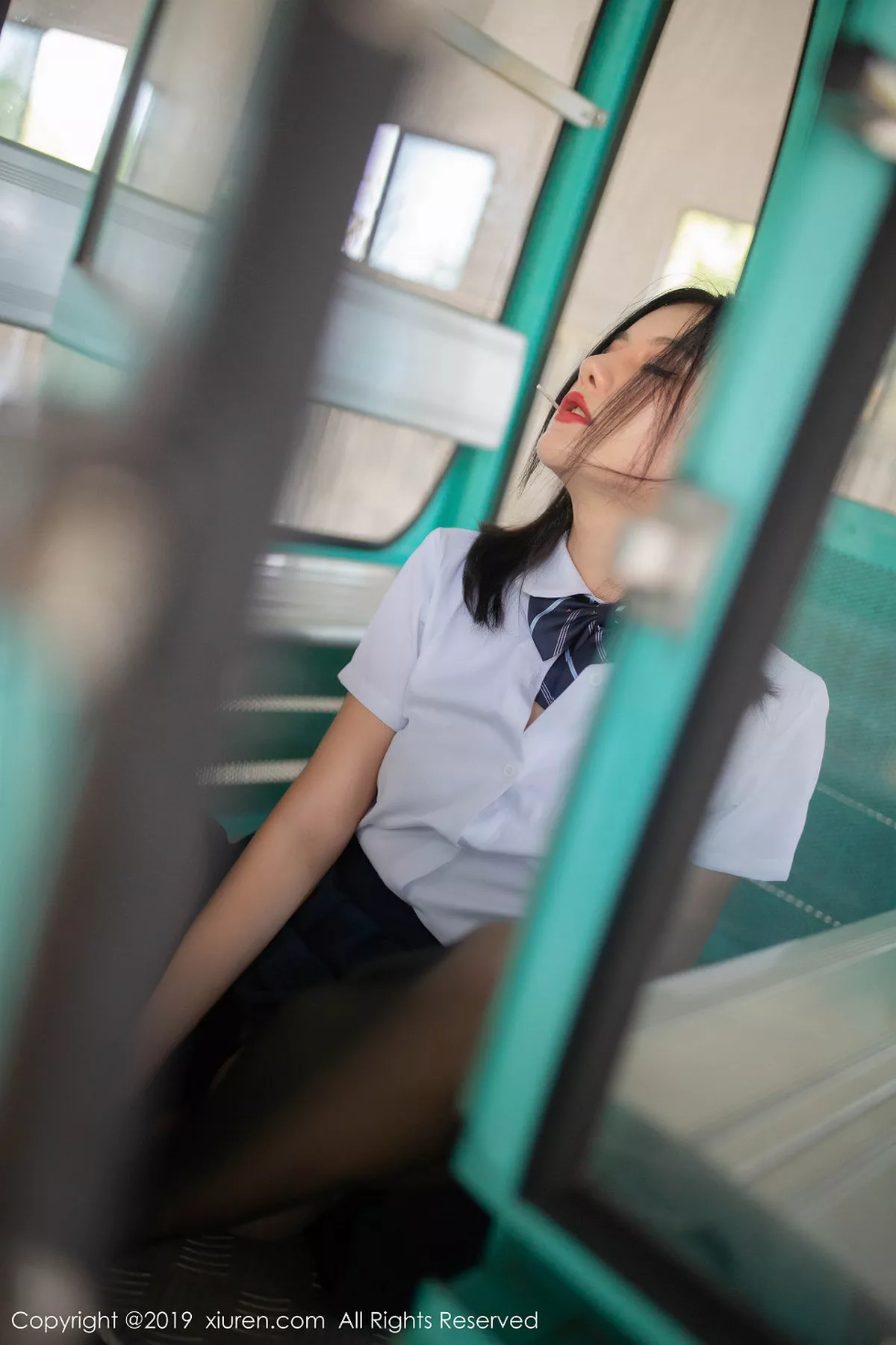 秀人集.com_[XiuRen秀人网]No.1723_嫩模就是阿朱啊不良学生白衬衫配无内黑丝袜完美诱惑写真96P