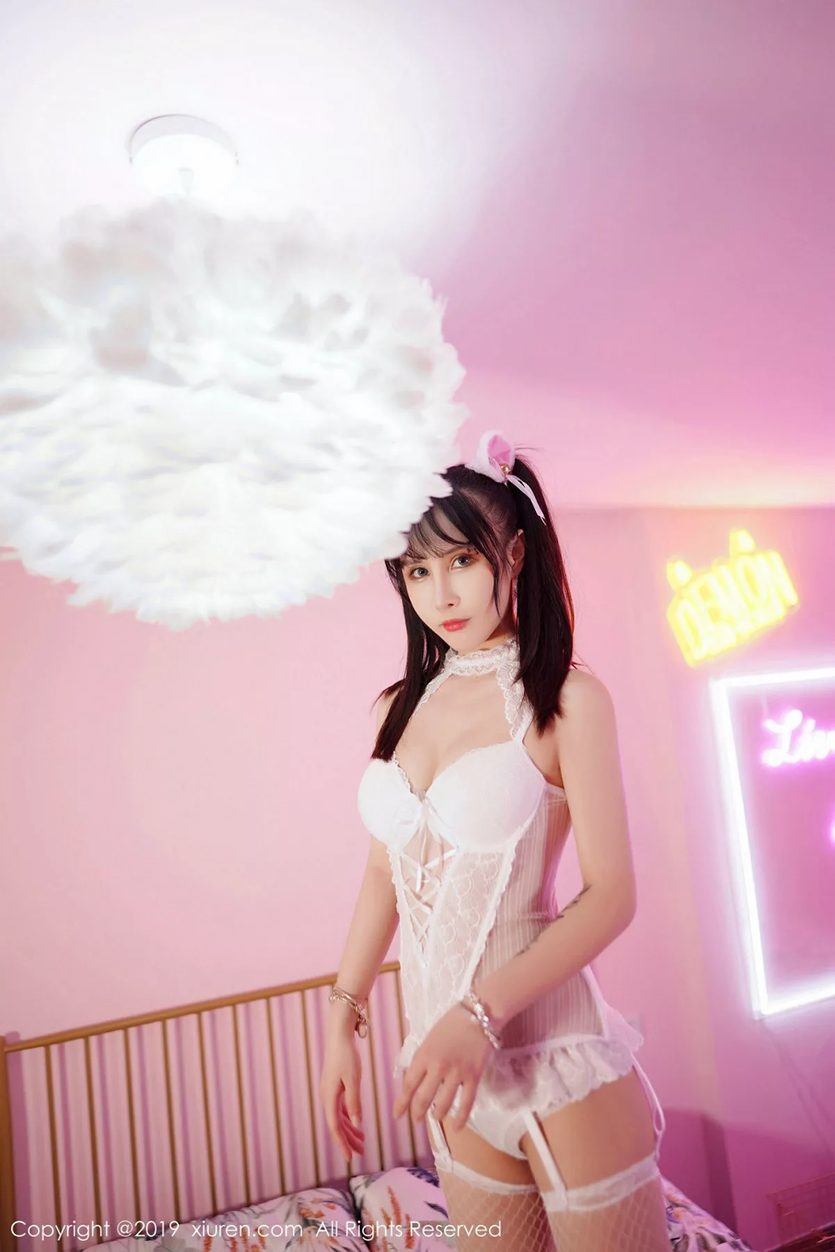 秀人集.com_[XiuRen秀人网]No.1798_嫩模邱淑贝私房床上不知火舞系列+蕾丝内衣惹火诱惑写真40P