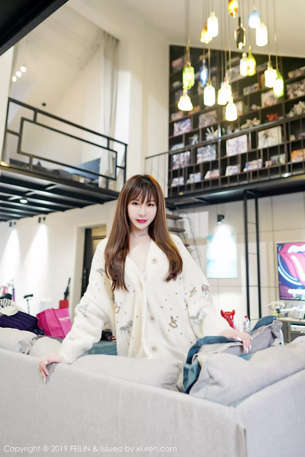 秀人集.com_[FeiLin嗲囡囡]Vol.214_嫩模程梓私房浴室里性感白衬衣秀白色内衣甜美迷人写真40P