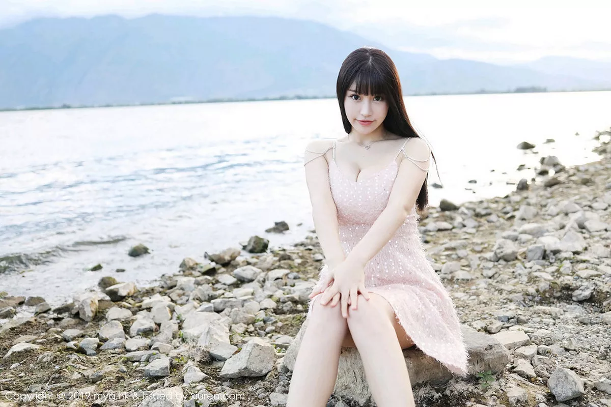 秀人集.com_[MyGirl美媛馆]Vol.403_女神Flower朱可儿大理旅拍私房镂空情趣内衣完美撩人诱惑写真40P