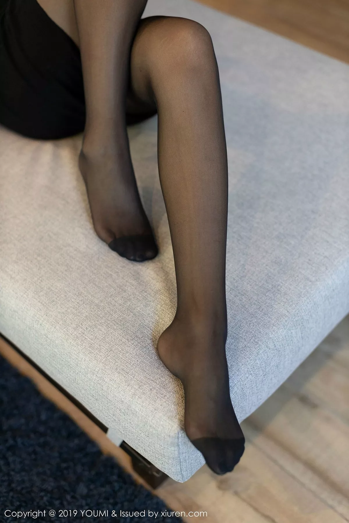 秀人集.com_[YouMi尤蜜荟]Vol.366_嫩模顾奈奈马尔代夫旅拍私房黑短裙秀无内黑丝销魂诱惑写真50P