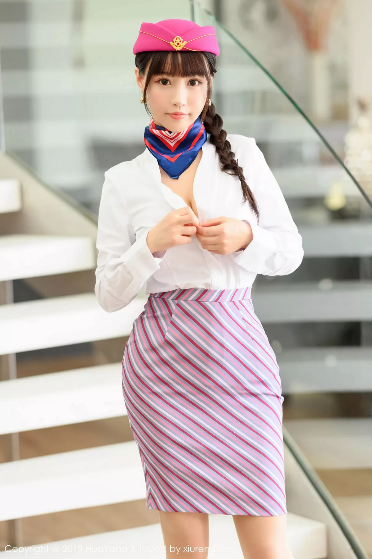 秀人集.com_[HuaYang花漾]Vol.202_女神朱可儿Flower普吉岛旅拍空姐制服半脱露性感内衣诱惑写真62P