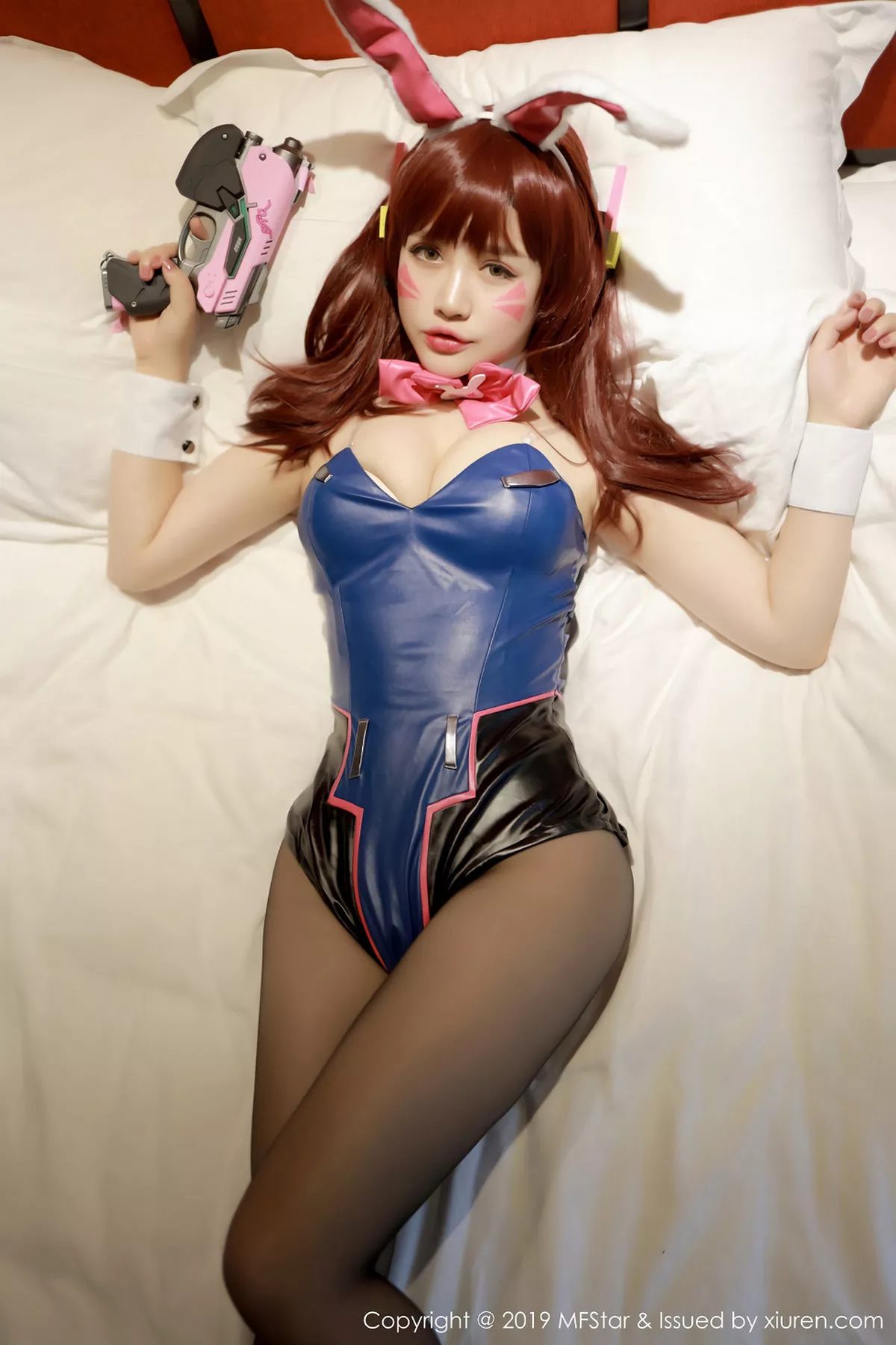 秀人集.com_[MFStar模范学院]Vol.244_模特恩率babe＆艾莉Evelyn合集双人拉拉与Cos系列性感写真60P