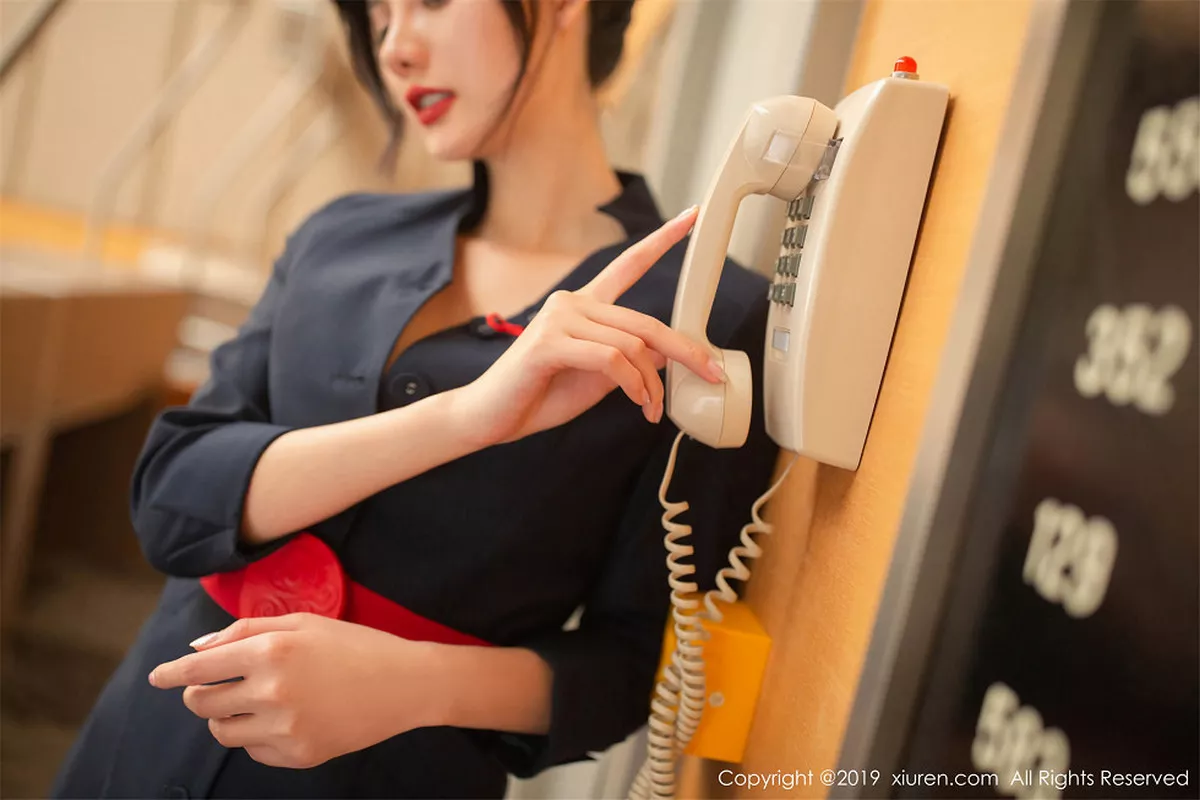 秀人集.com_[XiuRen秀人网]No.1881_嫩模就是阿朱啊机厅地勤主题撩裙开档肉丝裤袜露翘臀诱惑写真80P