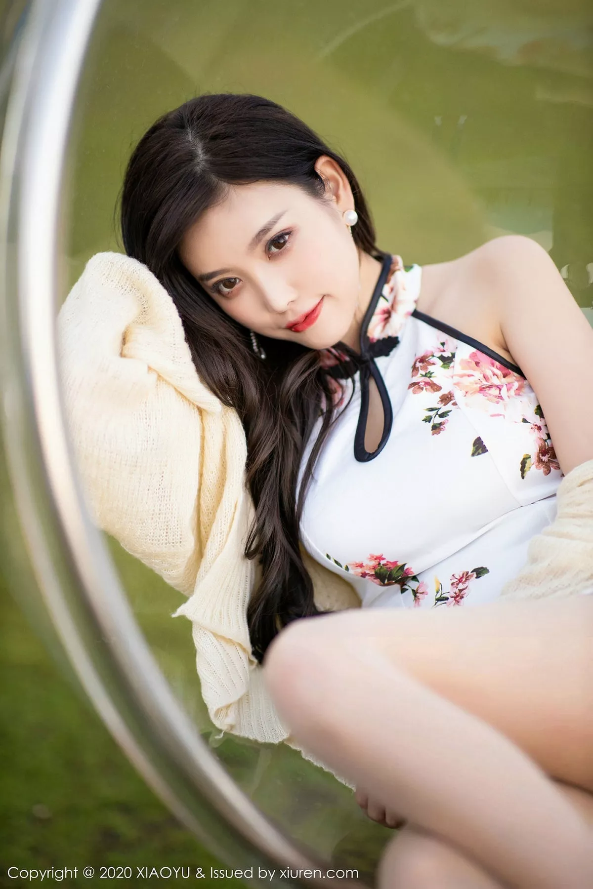 秀人集.com_[XiaoYu画语界]Vol.233_女神杨晨晨室外性感古韵旗袍配超薄肉丝秀美臀玉足诱惑写真140P