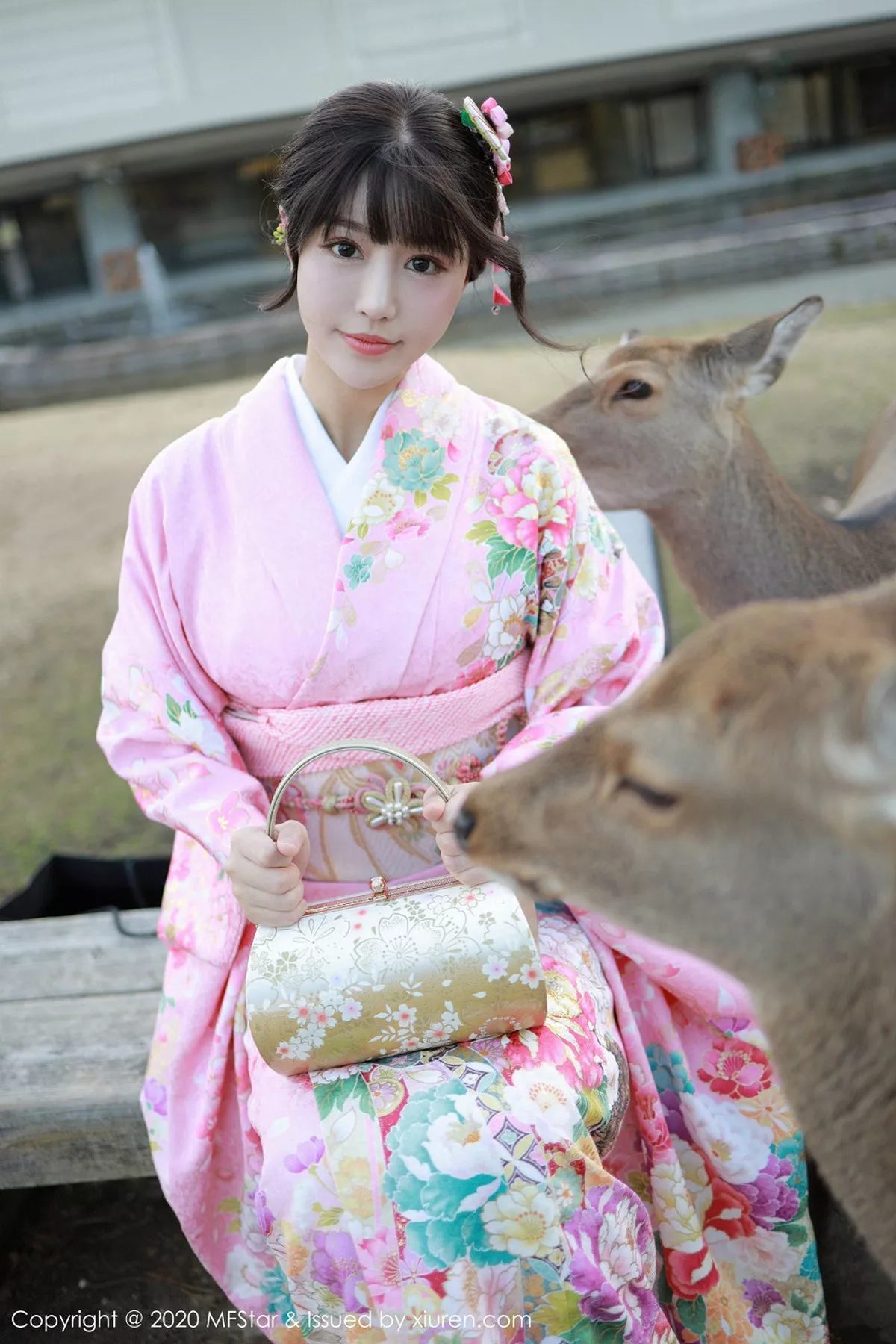 秀人集.com_[MFStar模范学院]Vol.254_女神朱可儿Flower日本旅拍绚丽和服真空秀豪乳诱惑写真75P