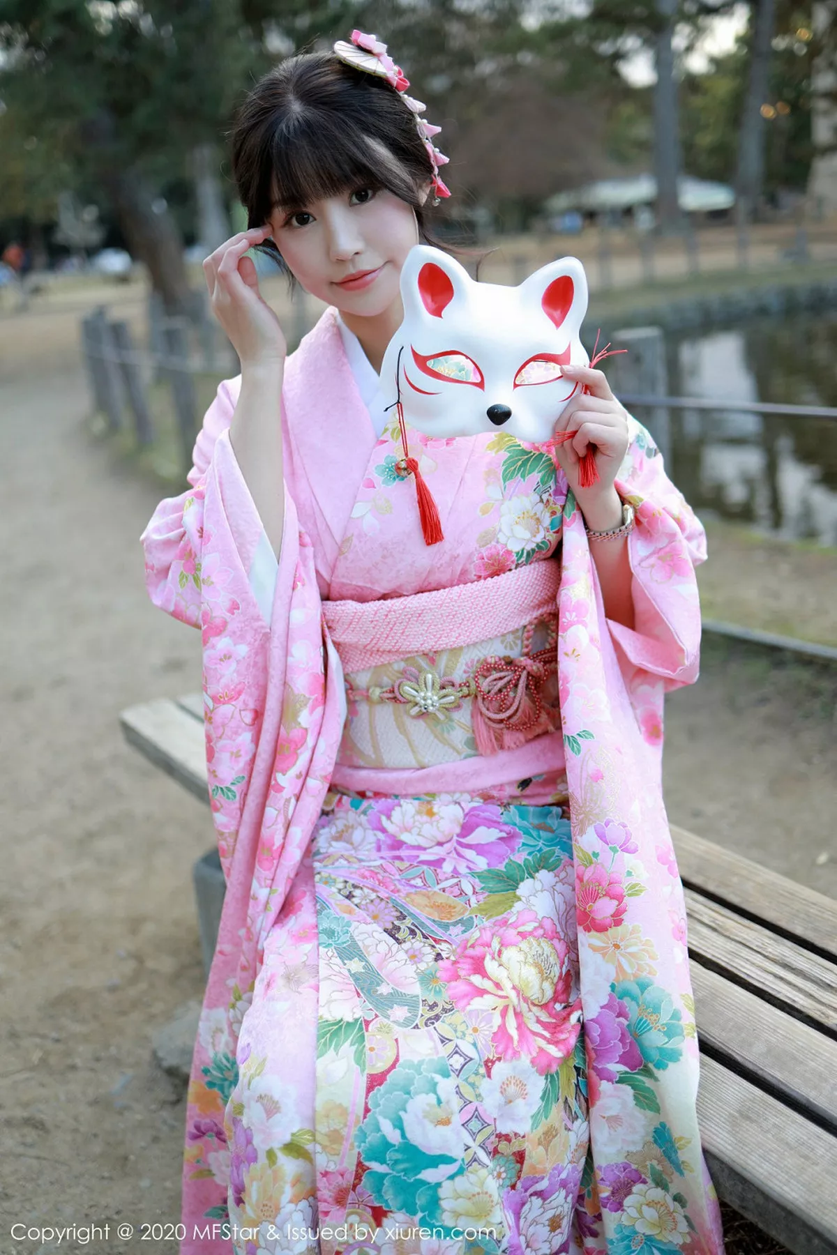 秀人集.com_[MFStar模范学院]Vol.254_女神朱可儿Flower日本旅拍绚丽和服真空秀豪乳诱惑写真75P