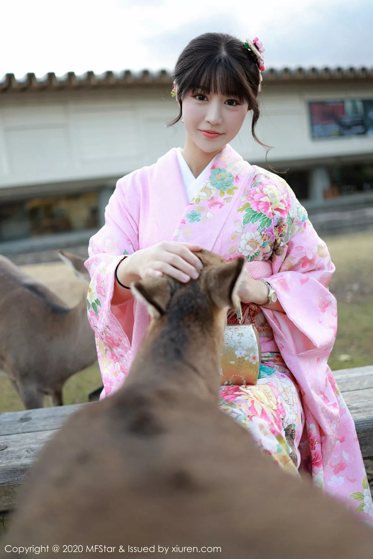 秀人集.com_[MFStar模范学院]Vol.254_女神朱可儿Flower日本旅拍绚丽和服真空秀豪乳诱惑写真75P