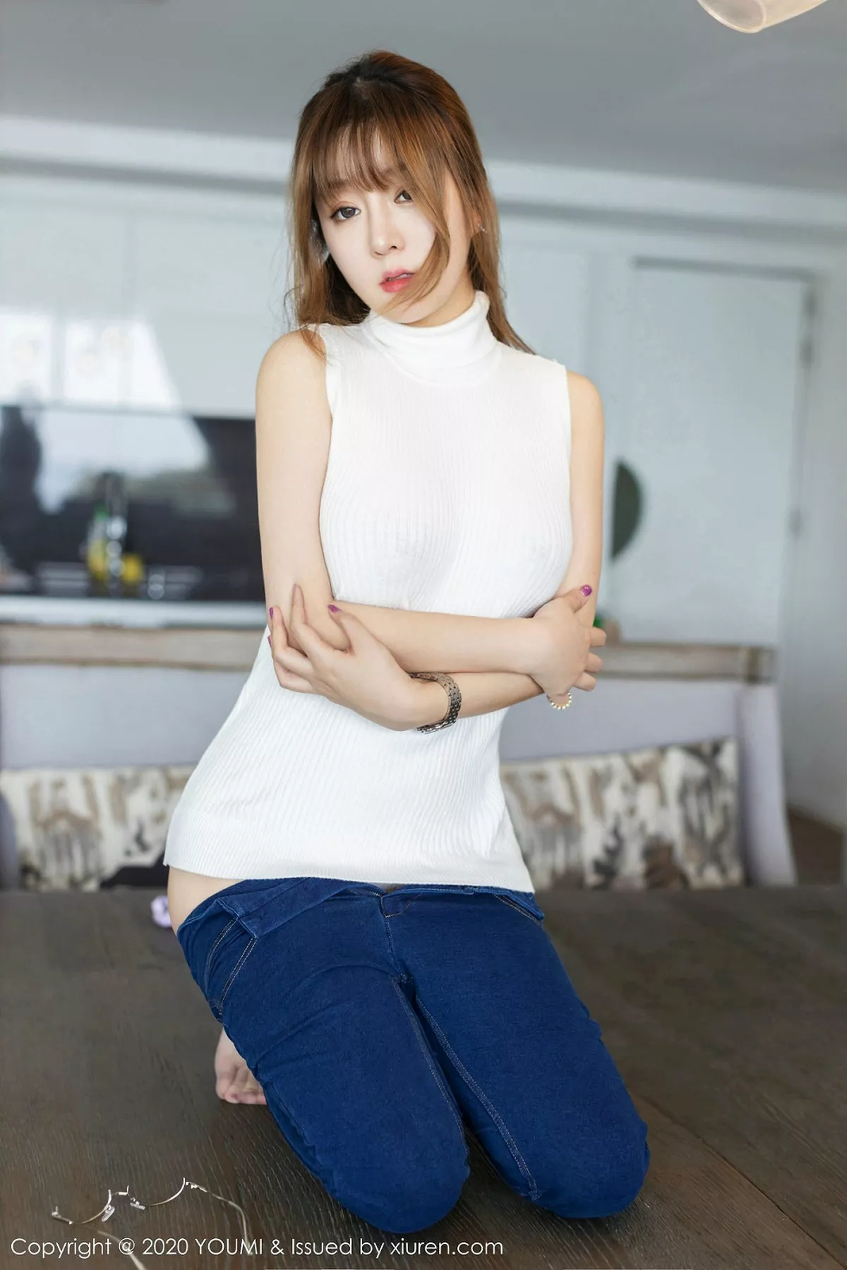 秀人集.com_[YouMi尤蜜荟]Vol.407_女神王雨纯普吉岛旅拍白色抹胸内衣露豪乳半球诱惑写真80P