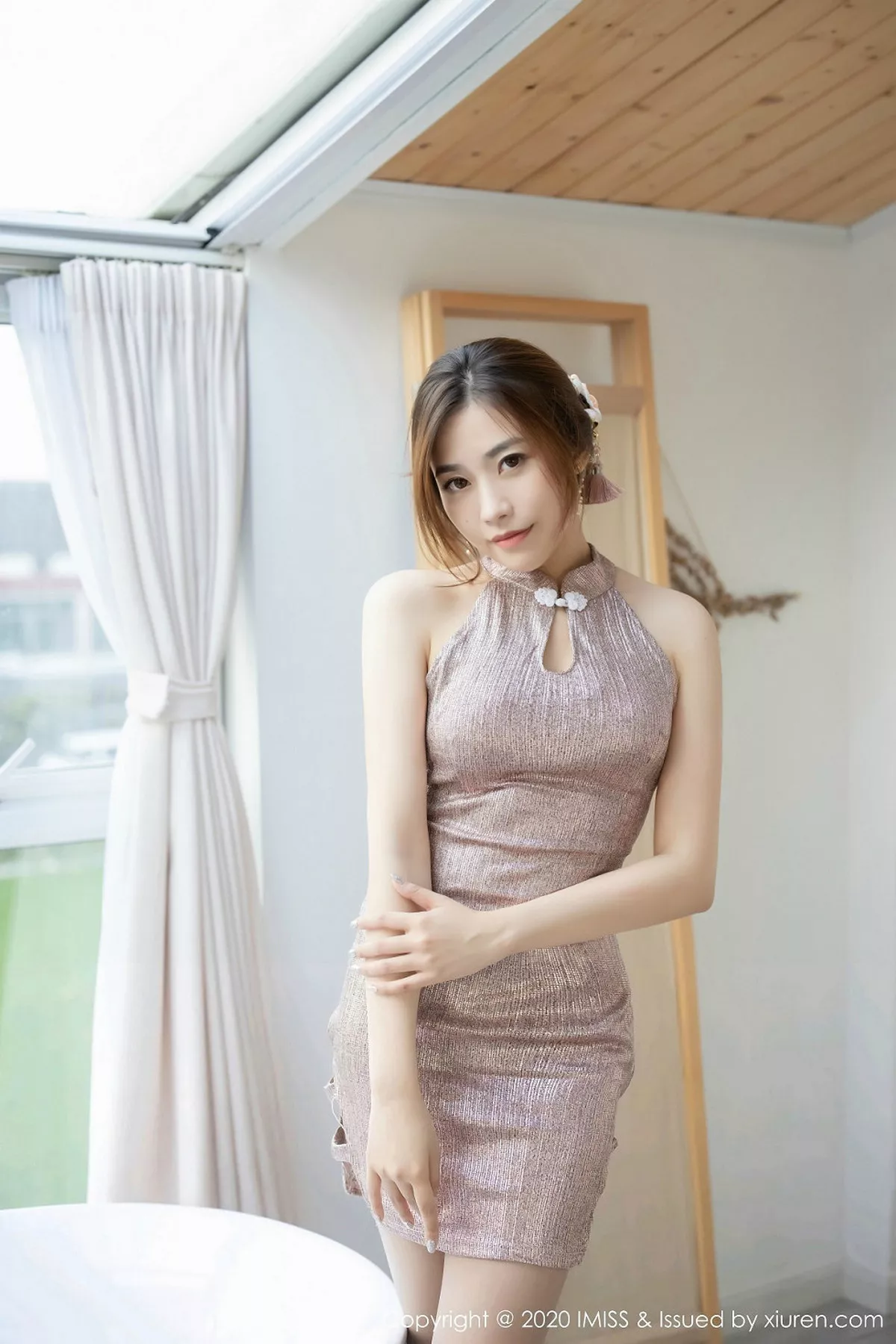 秀人集.com_[IMISS爱蜜社]Vol.434_女神许诺Sabrina私房性感连身裙配超薄黑丝撩人诱惑写真80P