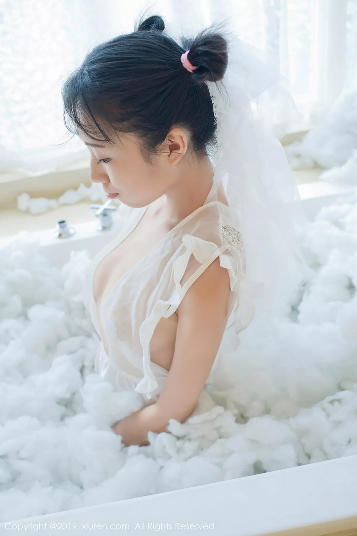 秀人集.com_[XiuRen秀人网]No.1313_豪乳嫩模仓井优香私房白色蕾丝薄纱露傲人豪乳撩人诱惑写真45P