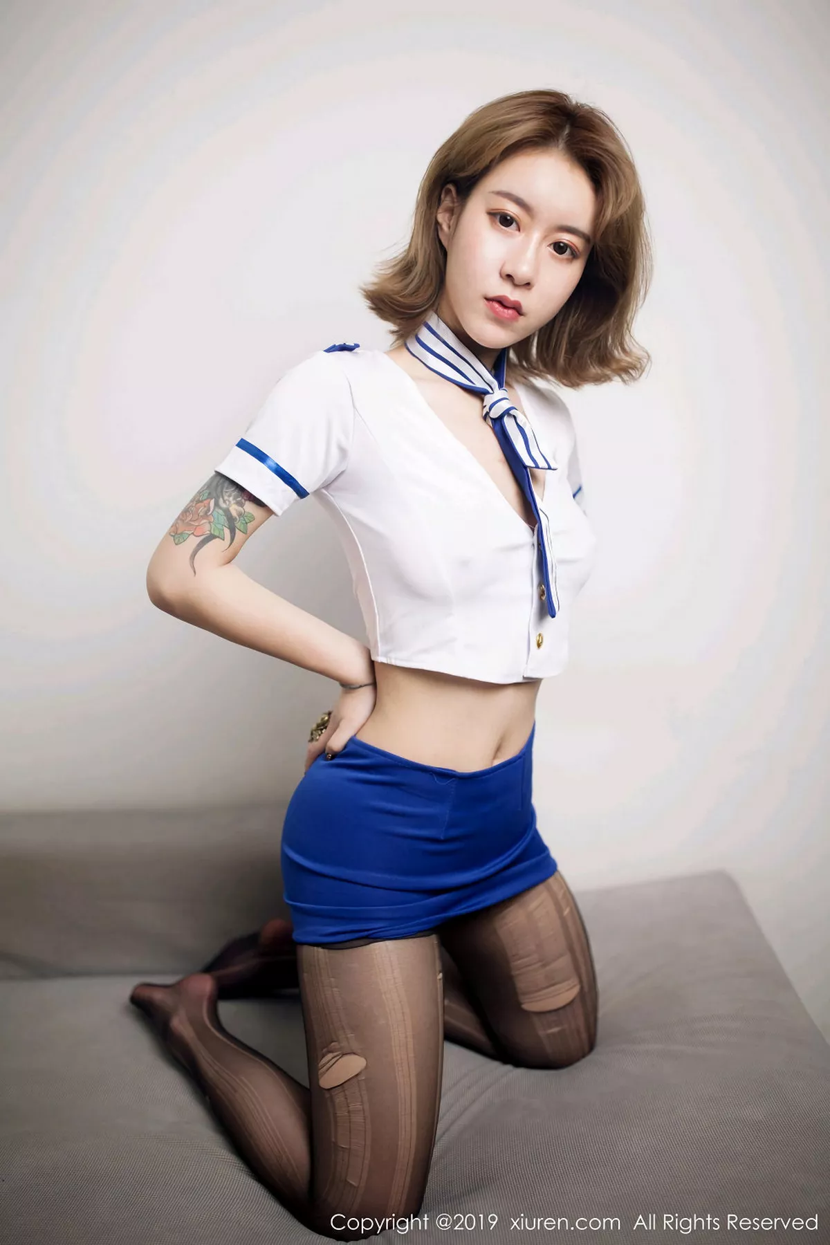 秀人集.com_[XiuRen秀人网]No.1300_嫩模糯米NM空姐制服无内黑丝裤袜秀完美身材惹火诱惑写真40P