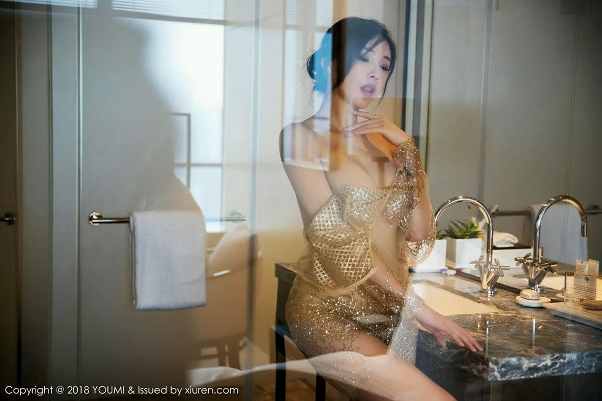 秀人集.com_[YouMi尤蜜荟]Vol.249_女神奶瓶土肥圆土耳其旅拍私房薄纱金缕衣大尺度喷血诱惑写真43P