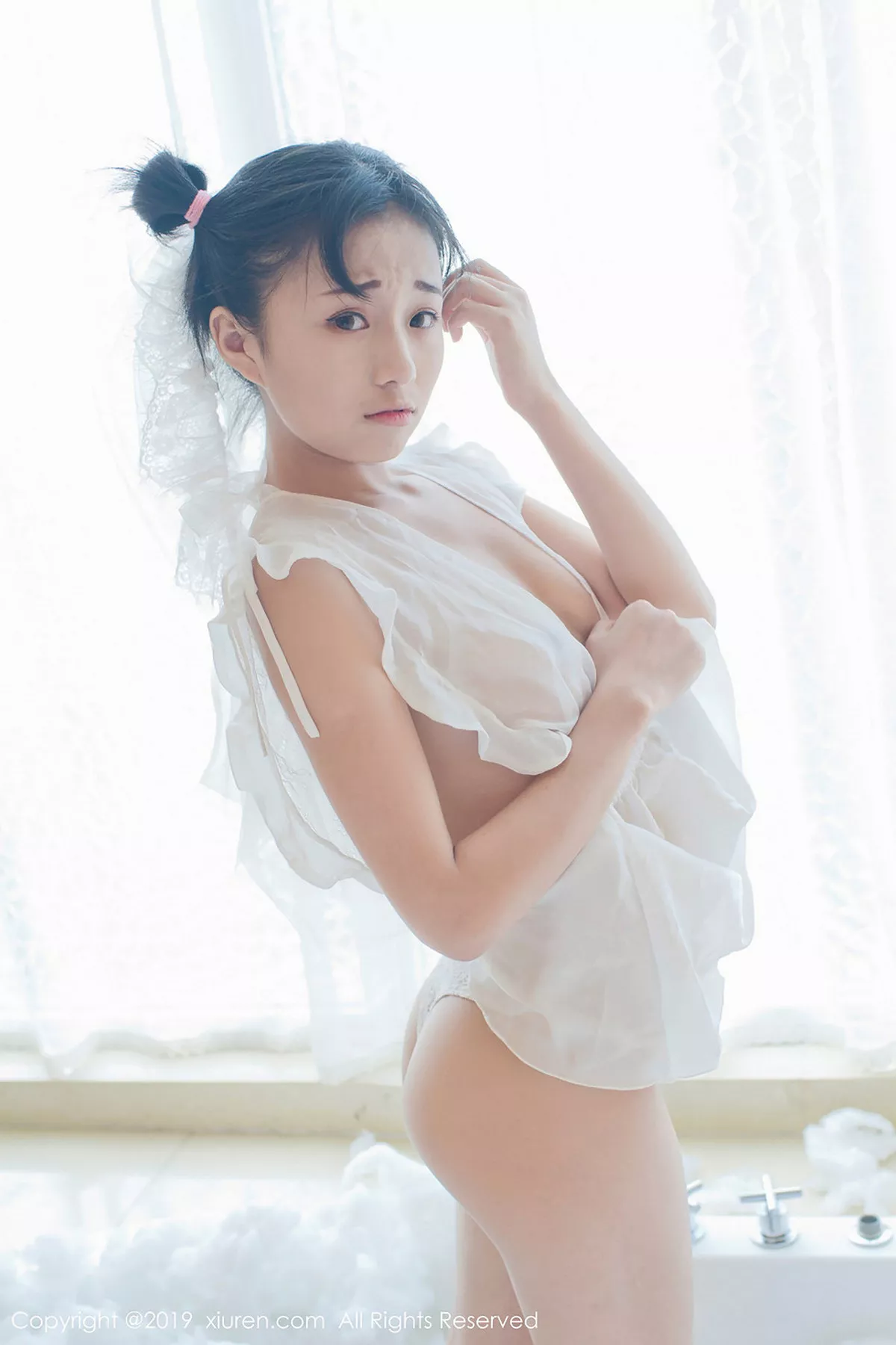 秀人集.com_[XiuRen秀人网]No.1313_豪乳嫩模仓井优香私房白色蕾丝薄纱露傲人豪乳撩人诱惑写真45P