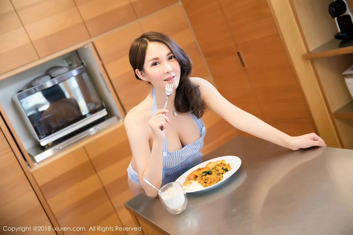 秀人集.com_[XiuRen秀人网]No.1268_女神沈蜜桃miko日本旅拍私房真空女仆装露豪乳极致诱惑写真50P