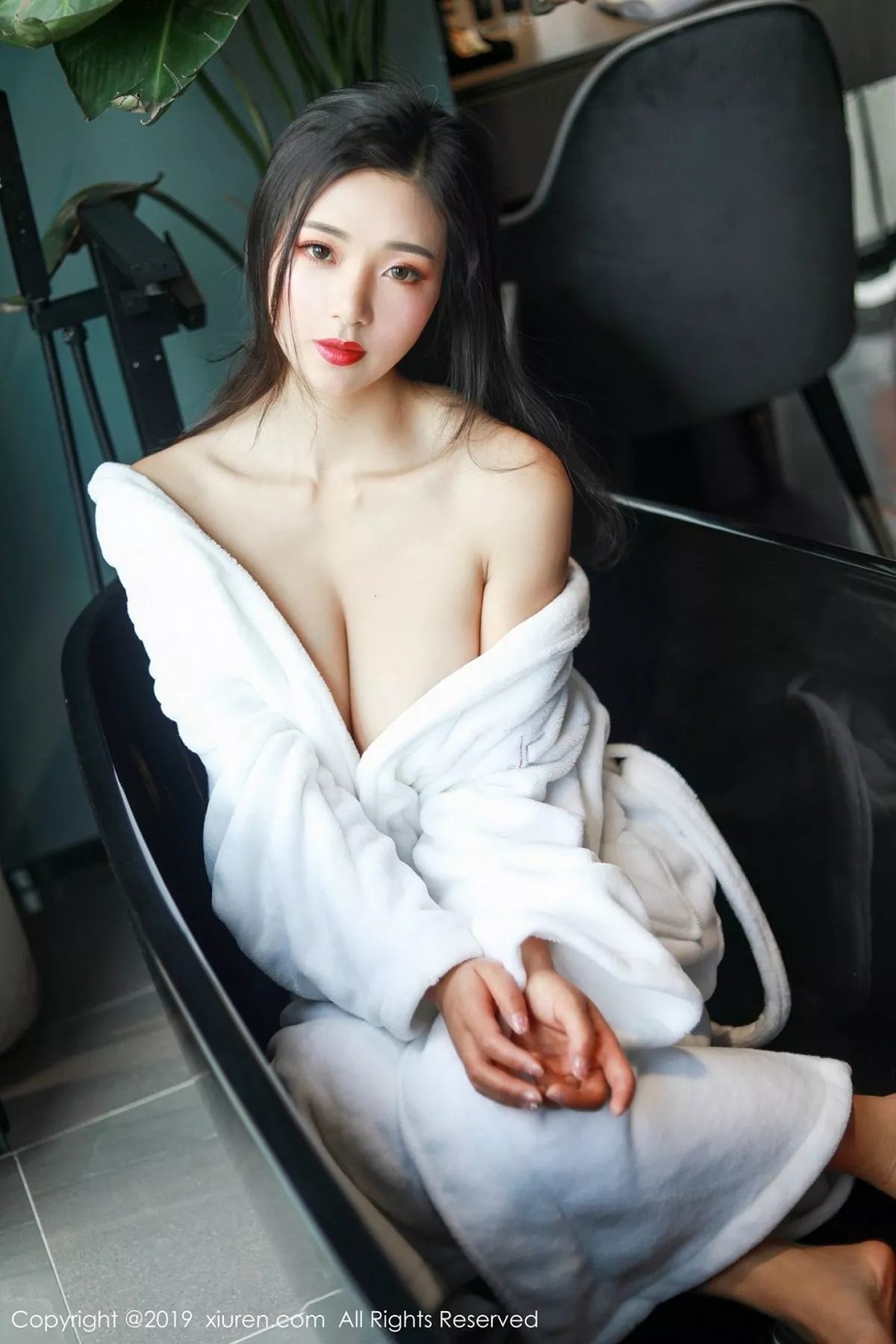 秀人集.com_[XiuRen秀人网]No.1382_嫩模宋-KiKi私房黑色高叉连体内衣半脱露豪乳喷血诱惑写真48P