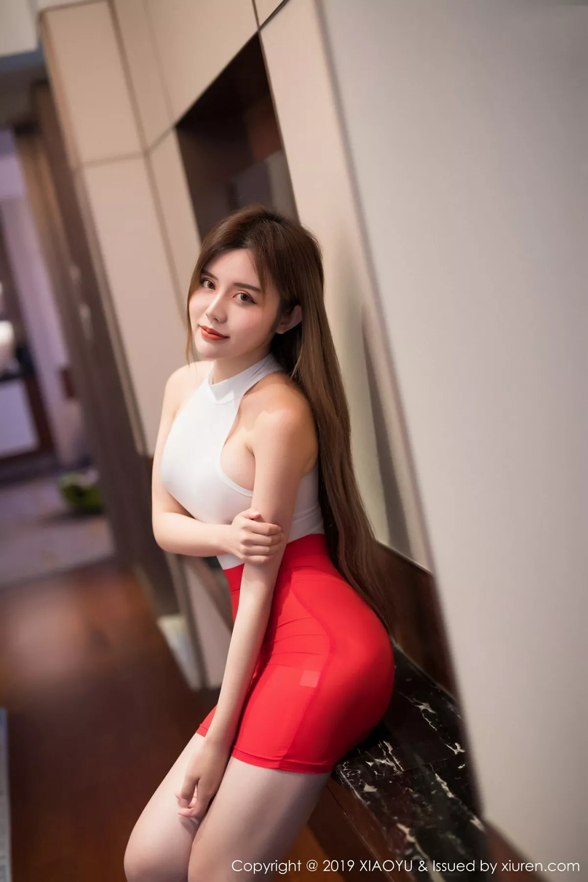 秀人集.com_[XiaoYu画语界]Vol.043_女神Cris_卓娅祺超薄白色连体衣配红色短裙撩人诱惑写真55P