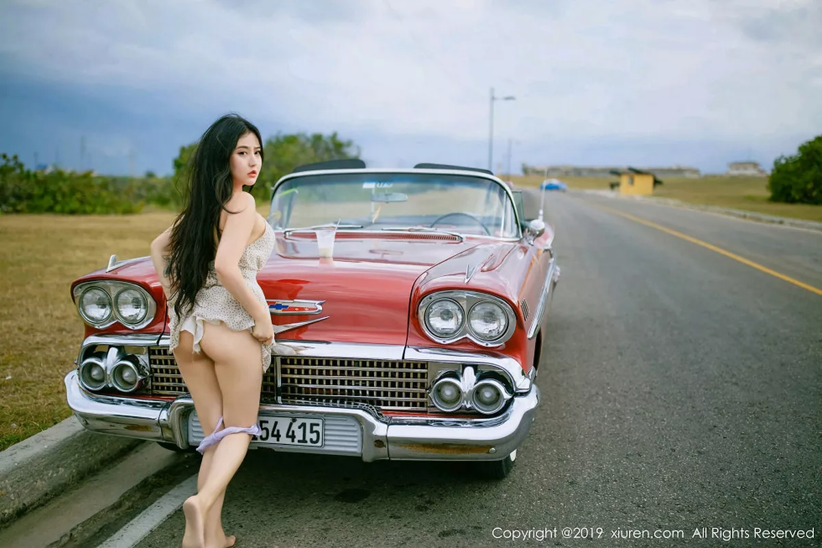 秀人集.com_[XiuRen秀人网]No.1463_女神Manuela玛鲁娜心愿旅拍香车大胆露出火辣翘臀诱惑写真61P