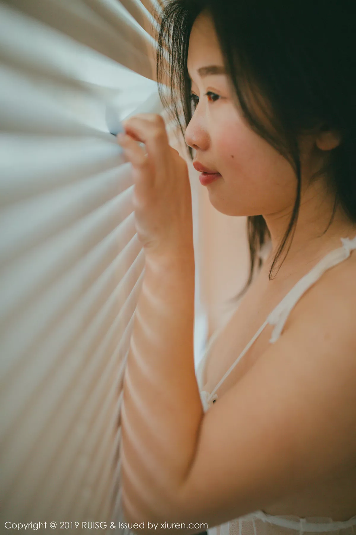 秀人集.com_[RUISG瑞丝馆]Vol.073_嫩模浪漫果味居家私房薄纱透视内衣秀完美身材诱惑写真35P