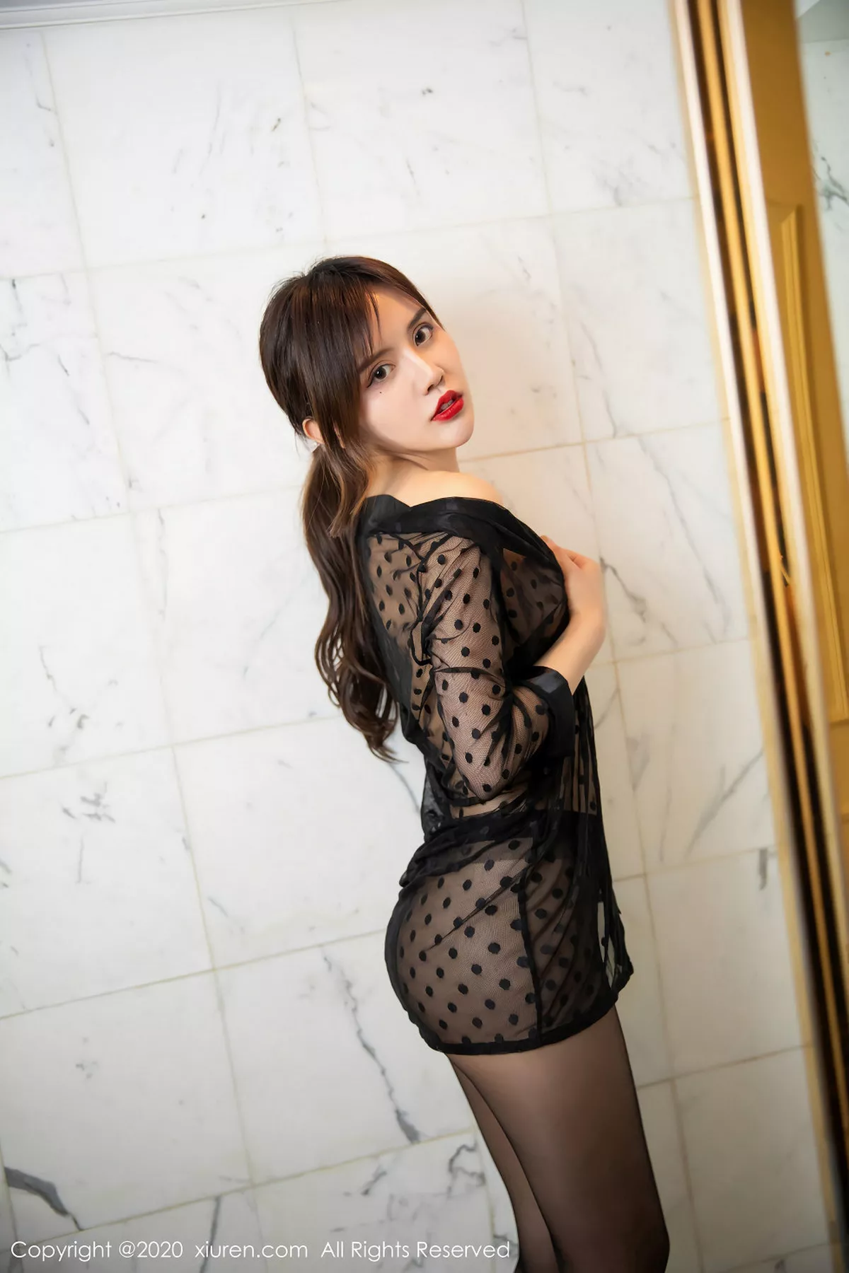 秀人集.com_[XiuRen秀人网]No.1971_女神Cris_卓娅祺私房黑色蕾丝透视装配无内黑丝极致诱惑写真107P