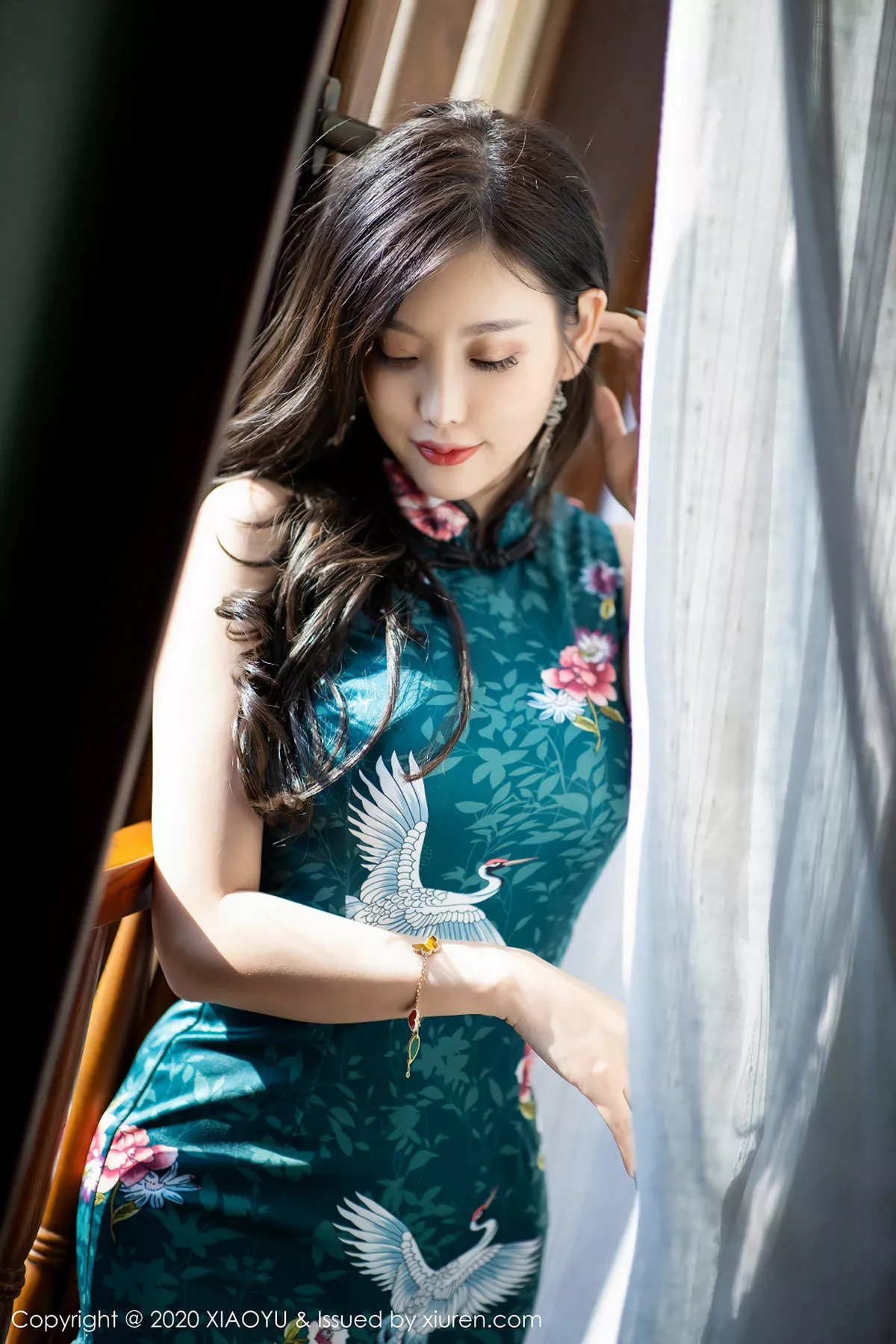 秀人集.com_[XiaoYu画语界]Vol.247_嫩模杨晨晨sugar私房古典旗袍配黑丝裤袜秀美腿诱惑写真90P