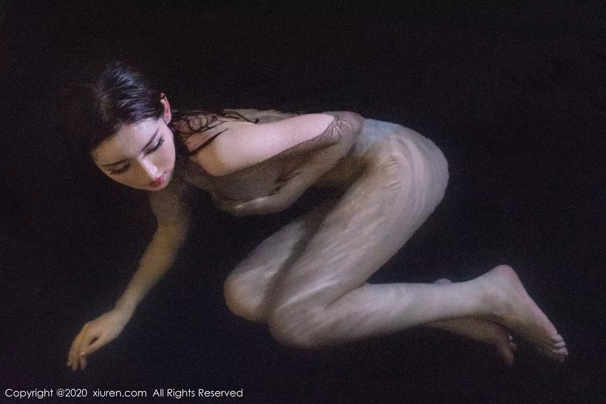 秀人集.com_[XiuRen秀人网]No.2116_嫩模沈梦瑶私房透视情趣睡衣温泉湿身秀火辣美体极致诱惑写真40P