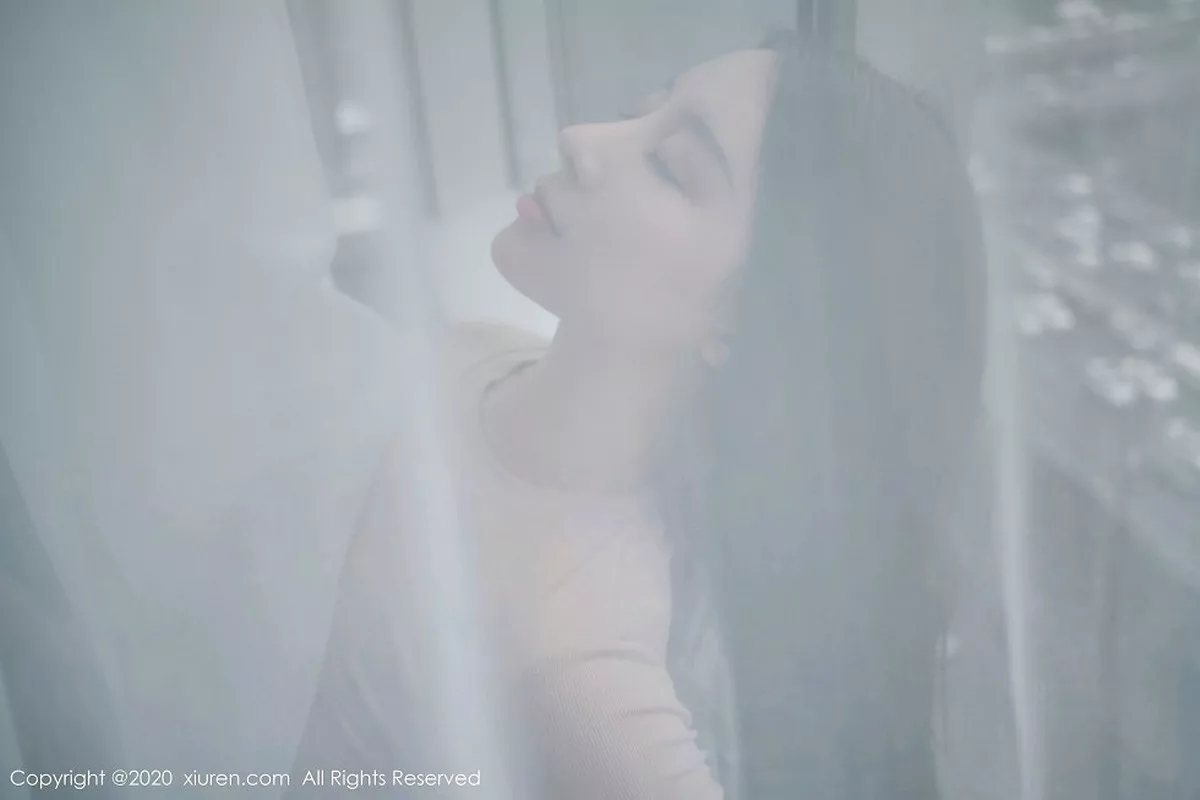 秀人集.com_[XiuRen秀人网]No.2124_嫩模筱慧私房性感内衣系列半脱内裤露翘臀撩人诱惑写真61P