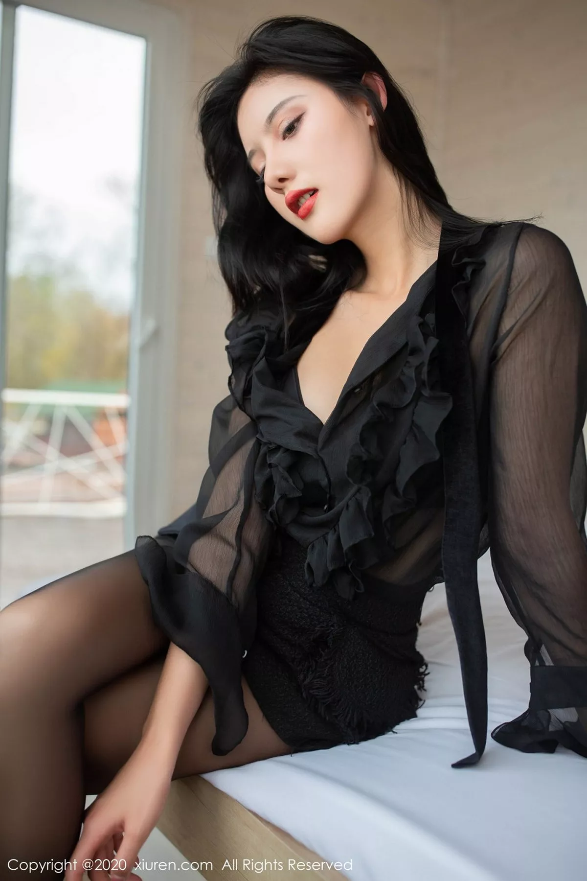 秀人集.com_[XiuRen秀人网]No.2128_嫩模就是阿朱啊东欧旅拍置业顾问主题破烂黑丝袜诱人写真69P