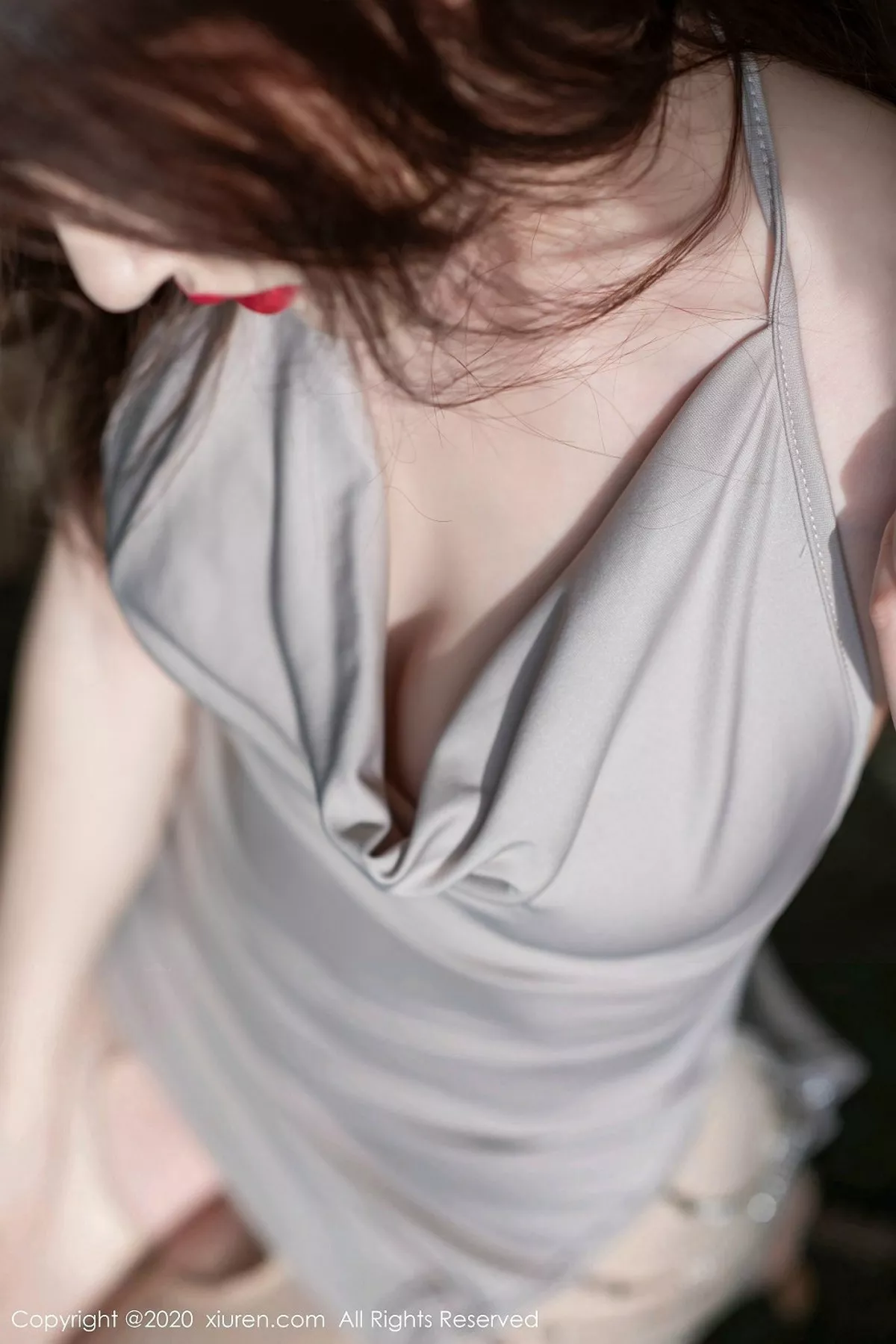 秀人集.com_[XiuRen秀人网]No.2089_女神沈梦瑶户外露背短裙配无内开档肉丝裤袜撩人诱惑写真40P