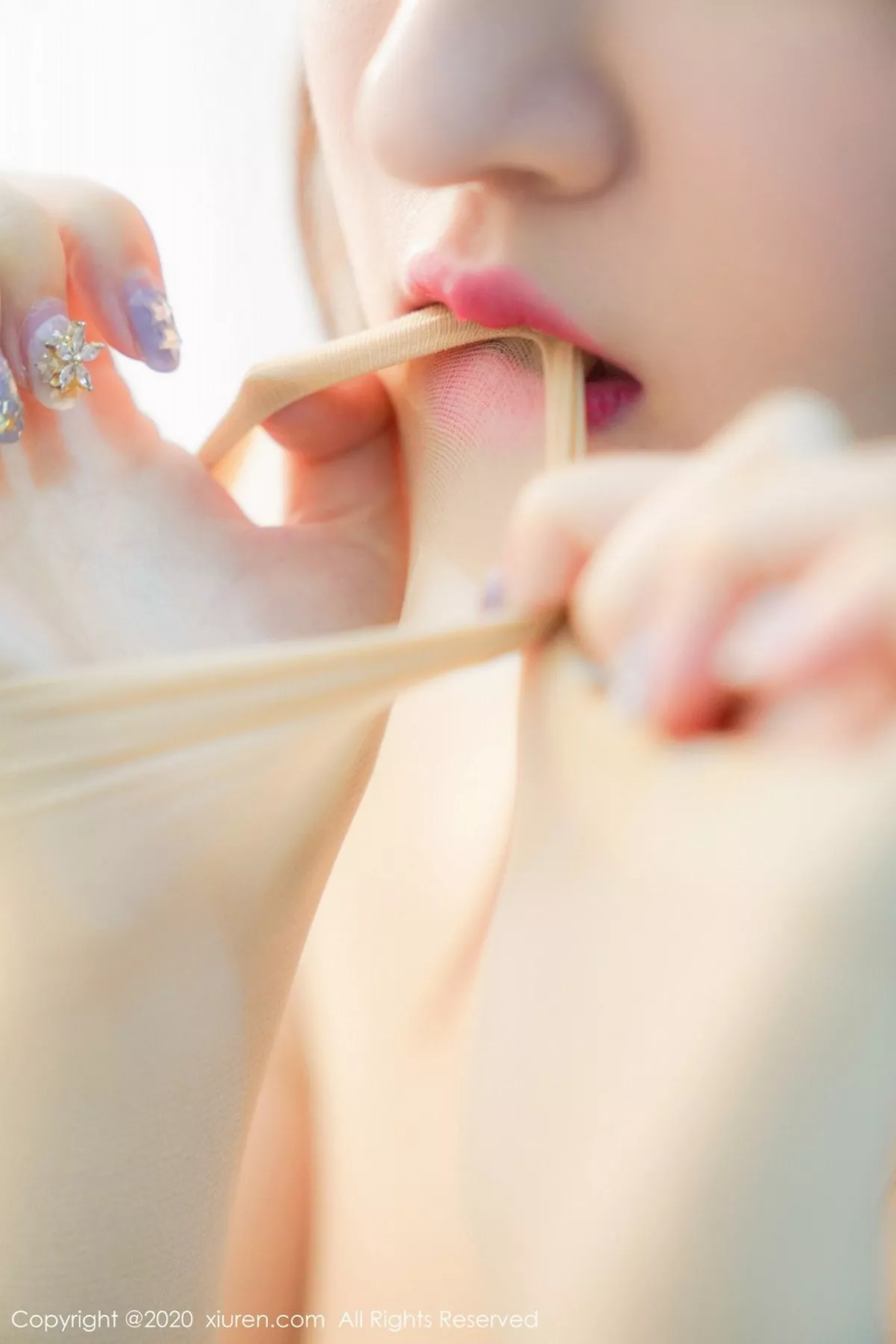 秀人集.com_[XiuRen秀人网]No.2100_嫩模沈梦瑶私房开档肉丝连体袜透视秀火辣身材喷血诱惑写真50P