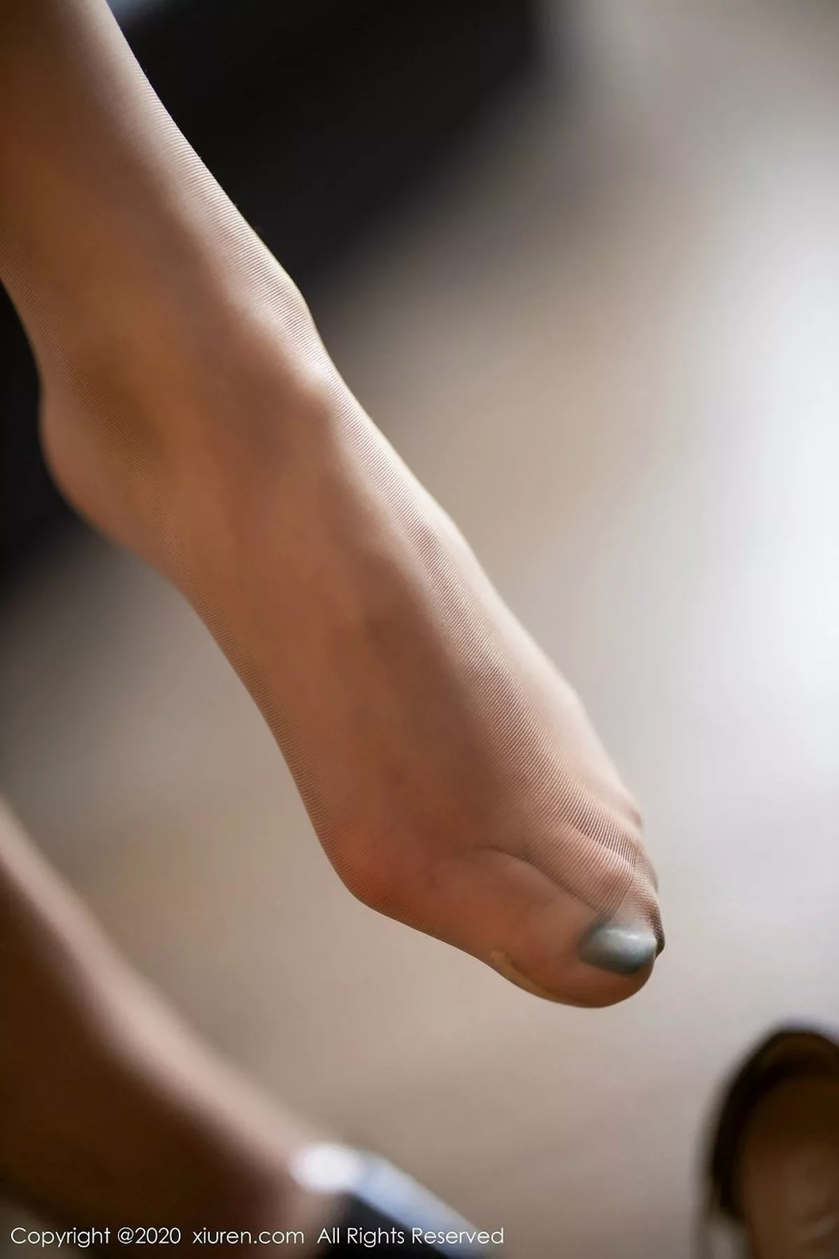 秀人集.com_[XiuRen秀人网]No.2217_女神杨晨晨sugar床上华丽典雅吊裙配无内肉丝裤袜撩人诱惑写真63P