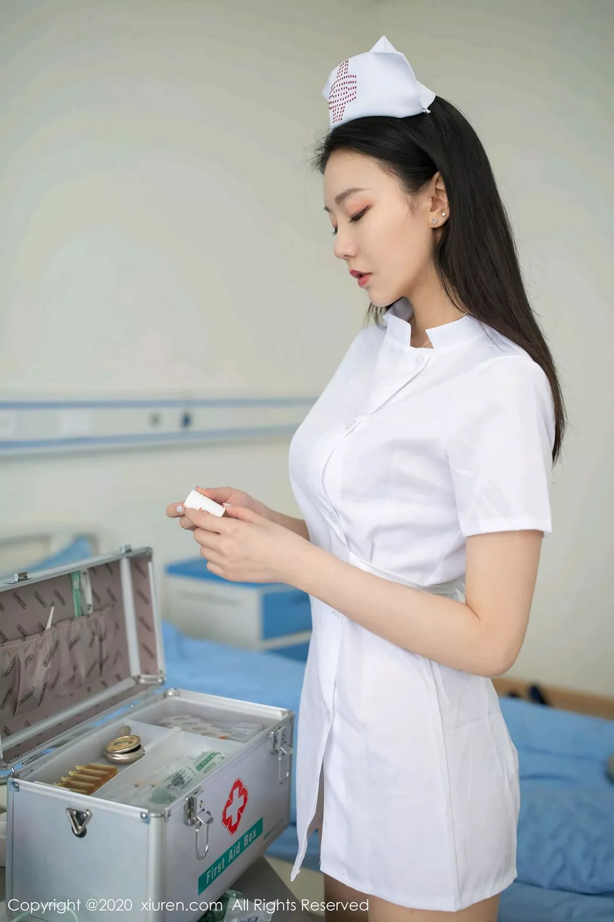 秀人集.com_[XiuRen秀人网]No.2181_嫩模安然Maleah护士制服主题半脱露性感内衣开档肉丝诱惑写真102P