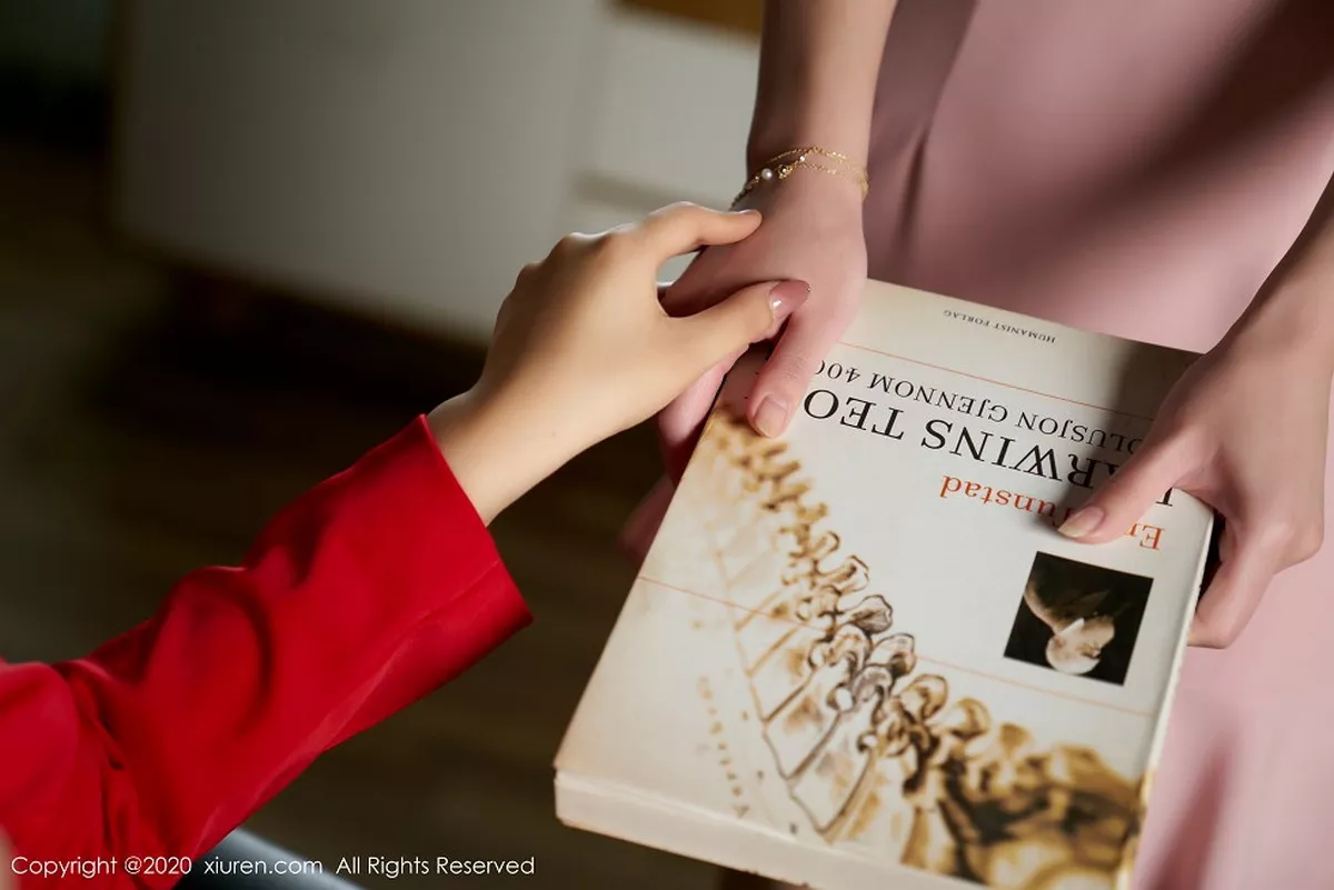 秀人集.com_[XiuRen秀人网]No.2247_嫩模Betty林子欣心愿旅拍魅惑黑丝主题秀惹火身材勾人诱惑写真75P