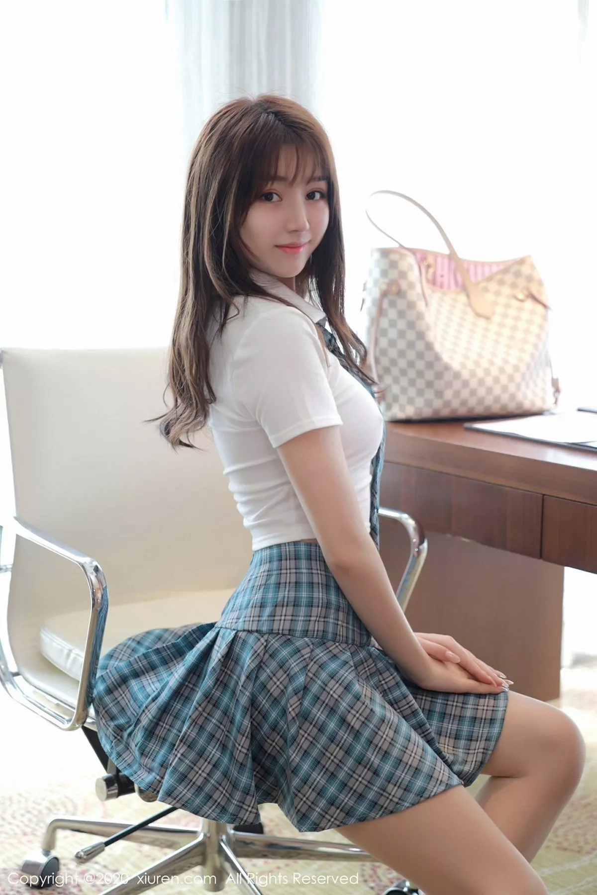 秀人集.com_[XiuRen秀人网]No.2291_嫩模梦梵经典JK少女制服主题半脱短裙露性感内裤翘臀诱惑写真52P