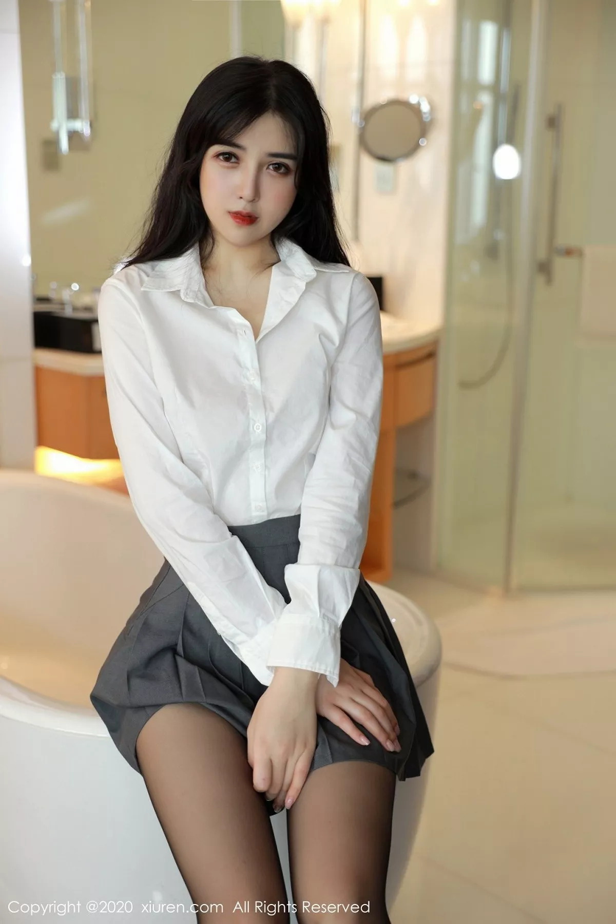 秀人集.com_[XiuRen秀人网]No.2330_嫩模韩静安私房性感白衬衣配短裙黑丝裤袜秀完美身材性感写真40P