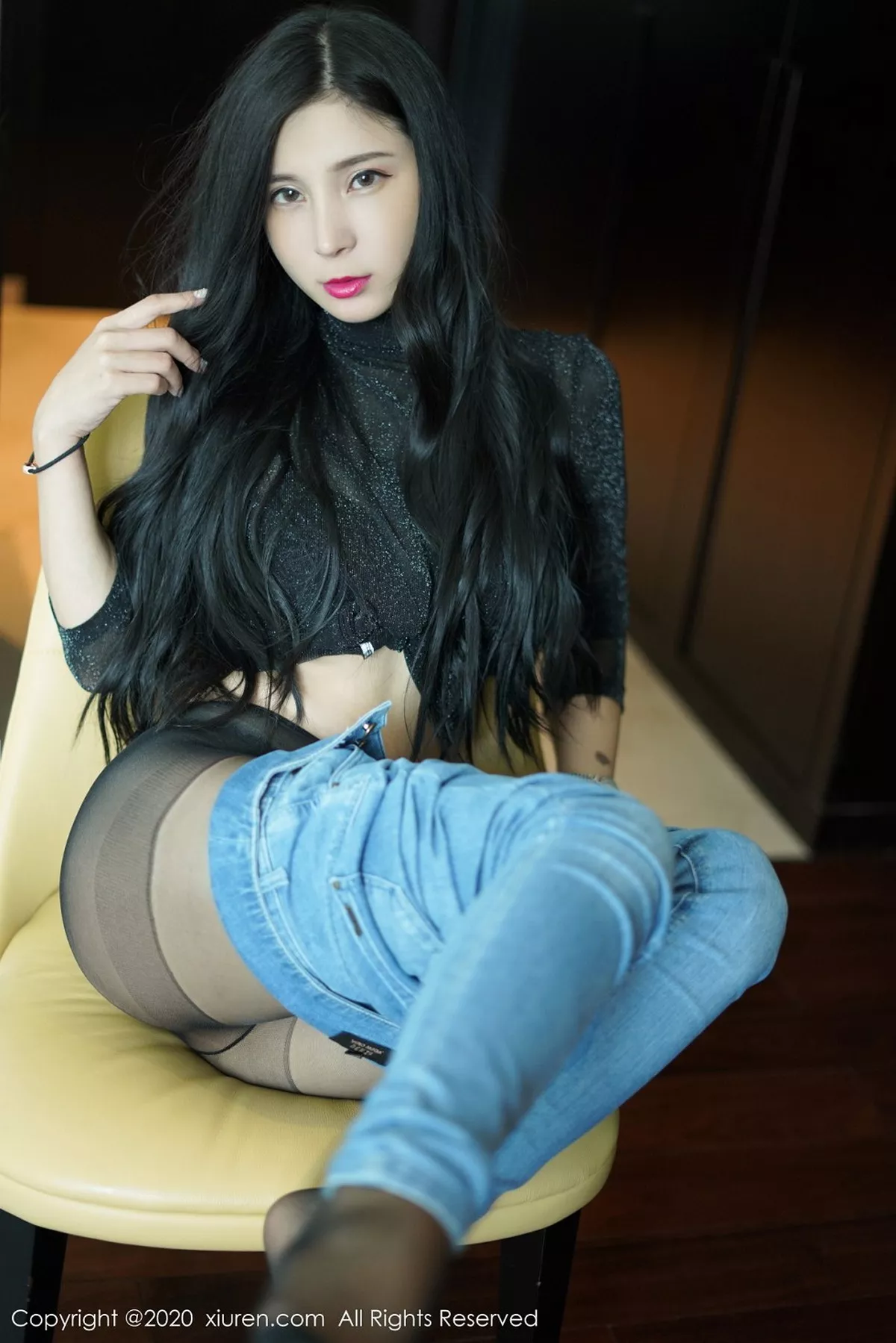 秀人集.com_[XiuRen秀人网]No.2386_嫩模小蛮妖Yummy私房牛仔裤半脱露超薄黑丝裤袜秀翘臀诱惑写真67P