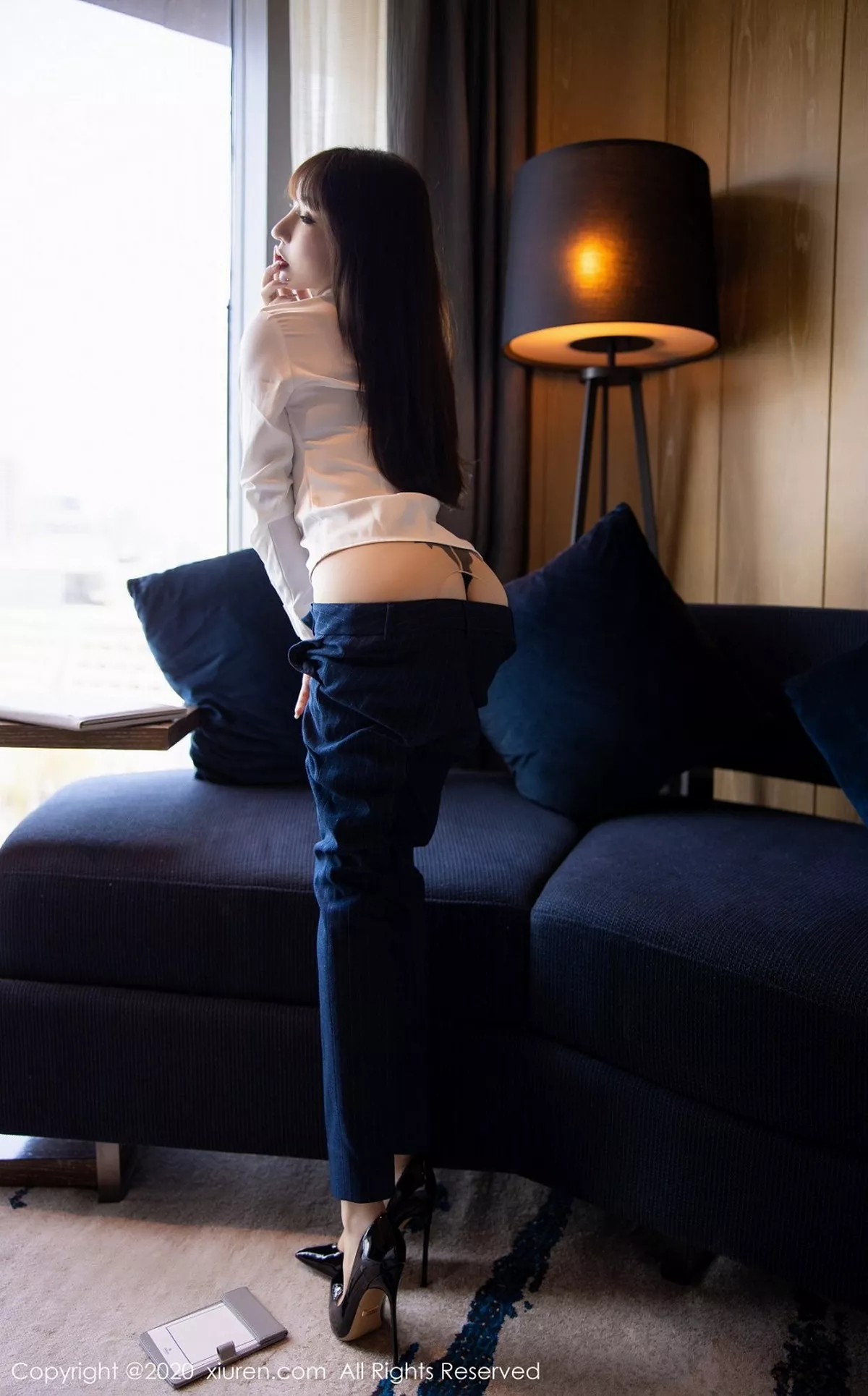 秀人集.com_[XiuRen秀人网]No.2356_女神周于希Sandy酒店私人管家主题私房肉丝裤袜秀美腿诱惑写真73P