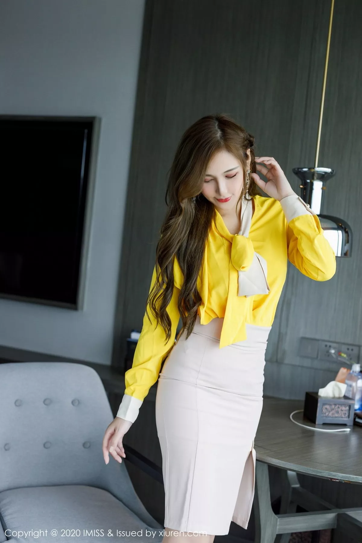 秀人集.com_[IMISS爱蜜社]Vol.494_女神Lavinia肉私房性感内衣配肉丝裤袜秀完美身材诱惑写真53P