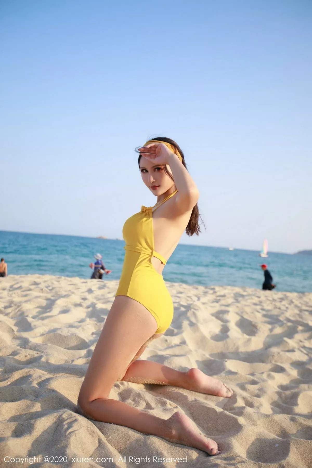 秀人集.com_[XiuRen秀人网]No.2447_嫩模Emily顾奈奈心愿旅拍户外JK制服+海边性感比基尼完美诱惑写真100P