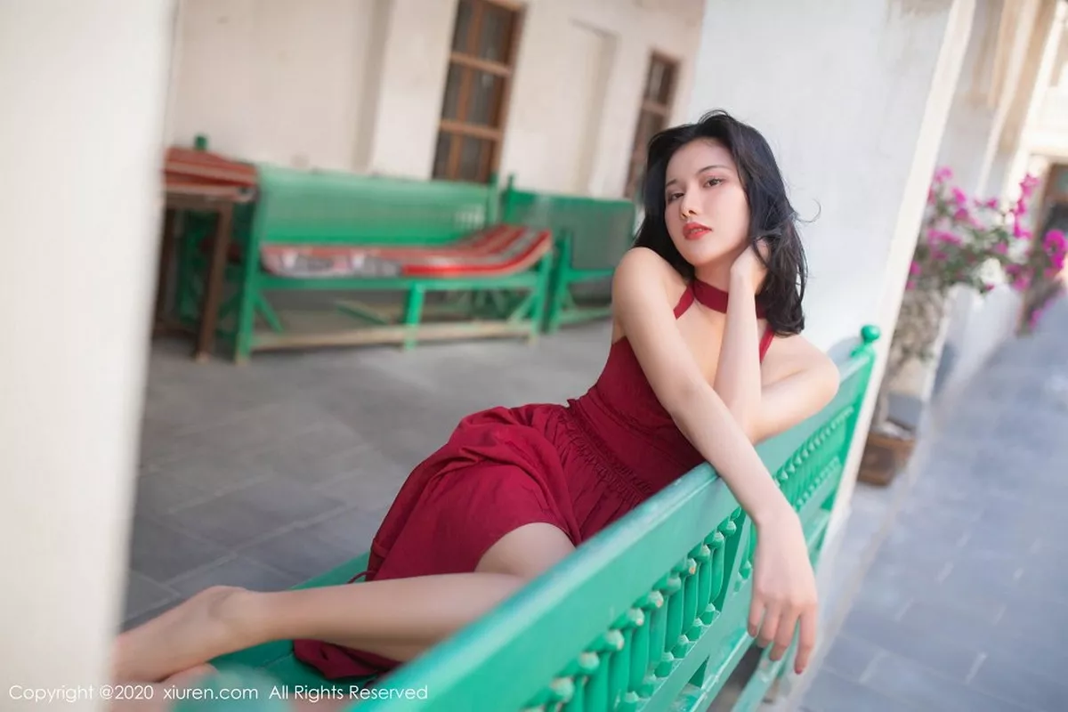 秀人集.com_[XiuRen秀人网]No.2468_嫩模就是阿朱啊私房性感红色长裙半脱真空露豪乳翘臀诱惑写真68P