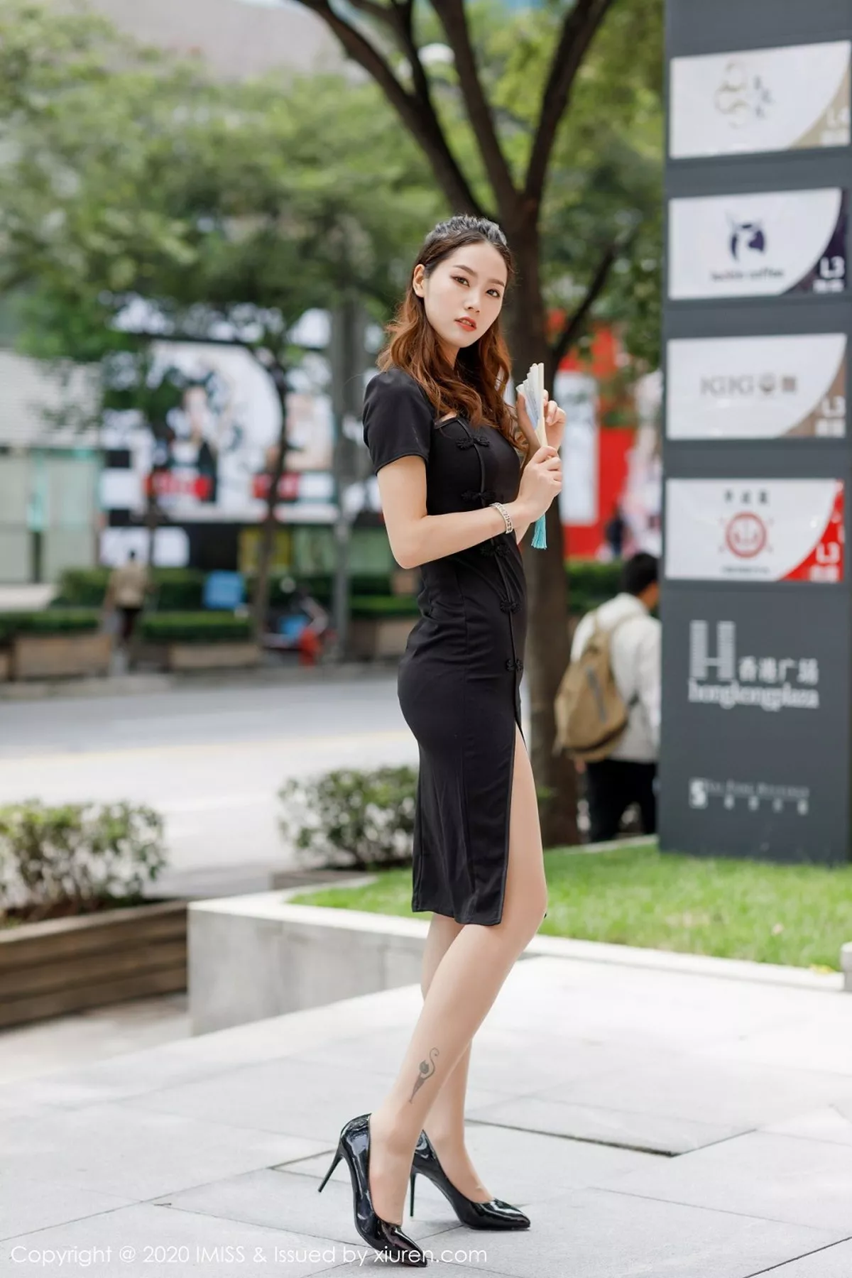 秀人集.com_[IMISS爱蜜社]Vol.495_嫩模方子萱私房脱古韵旗袍露性感蕾丝内衣完美诱惑写真51P