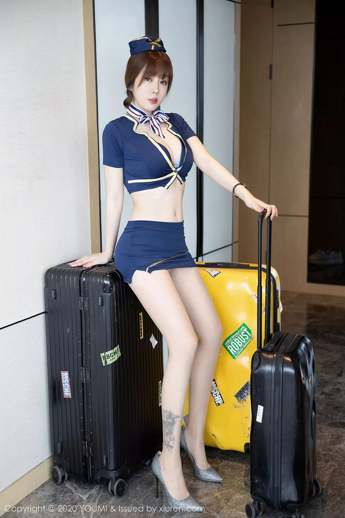 秀人集.com_[YouMi尤蜜荟]Vol.524_嫩模王雨纯深蓝色空乘制服主题半脱露性感内衣诱惑写真72P