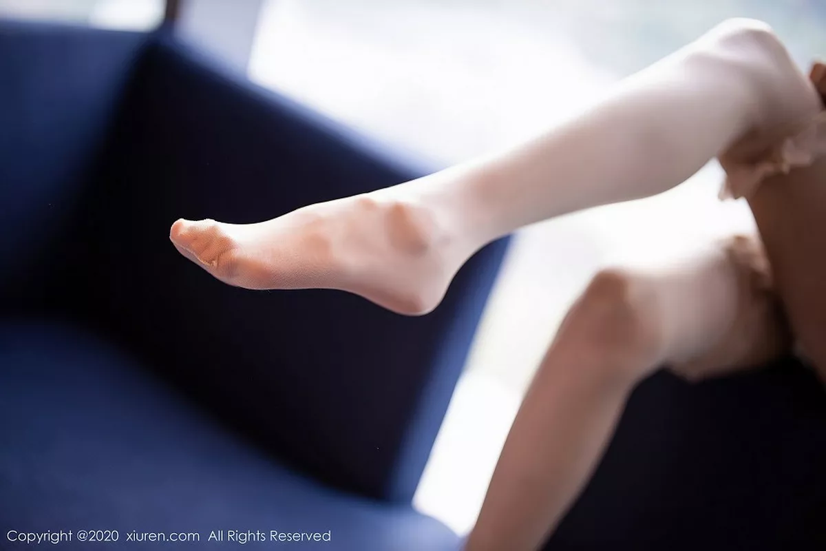 秀人集.com_[XiuRen秀人网]No.2567_女神杨晨晨sugar私房白色高叉连体内衣配蕾丝袜完美诱惑写真85P