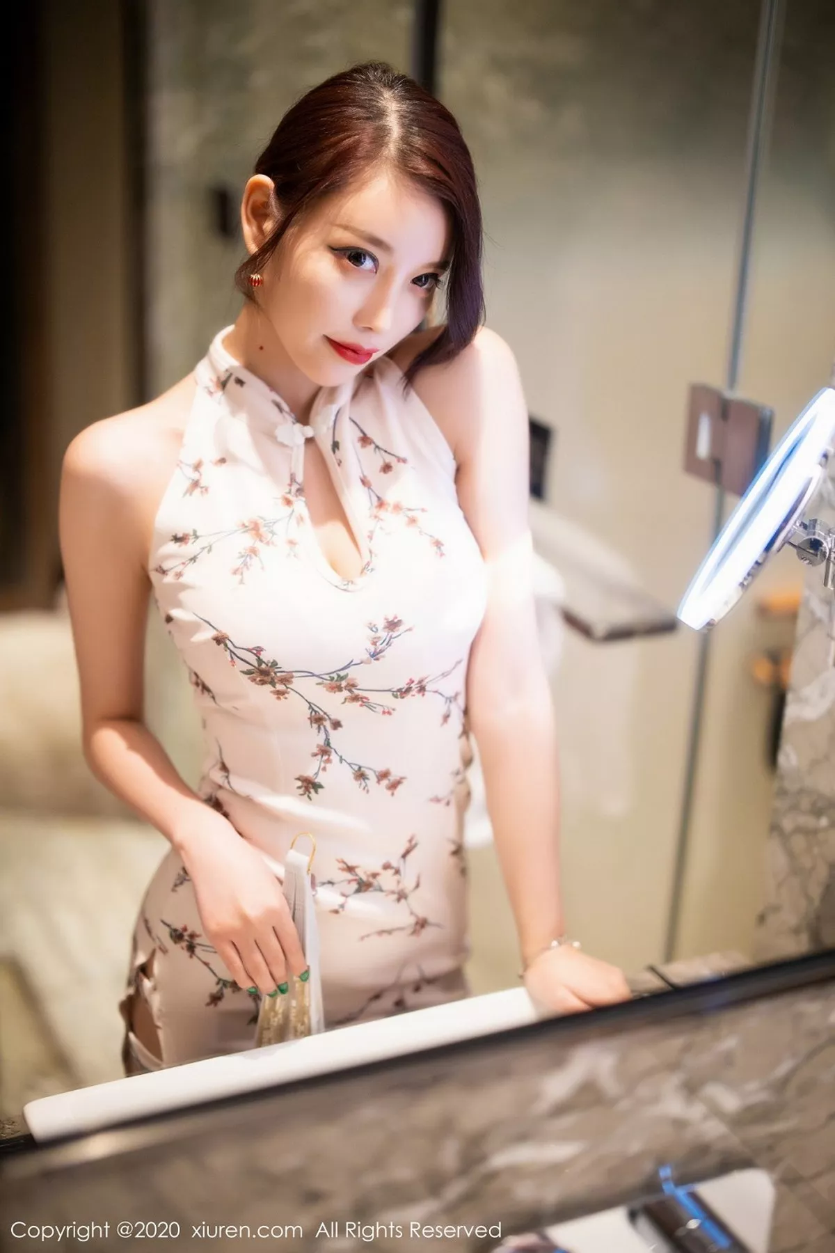 秀人集.com_[XiuRen秀人网]No.2487_女神杨晨晨sugar私房古韵旗袍配肉丝裤袜秀完美身材诱惑写真102P