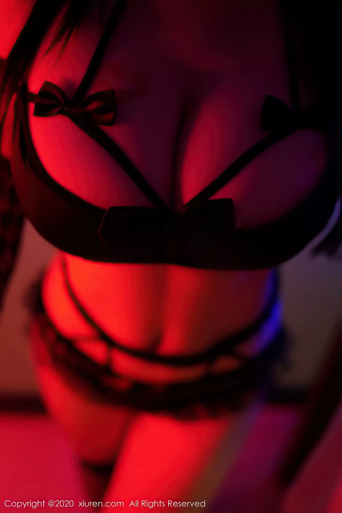 秀人集.com_[XiuRen秀人网]No.2598_嫩模美七Mia私房蕾丝内衣配黑丝渔网秀童颜巨乳绝佳身材诱惑写真46P