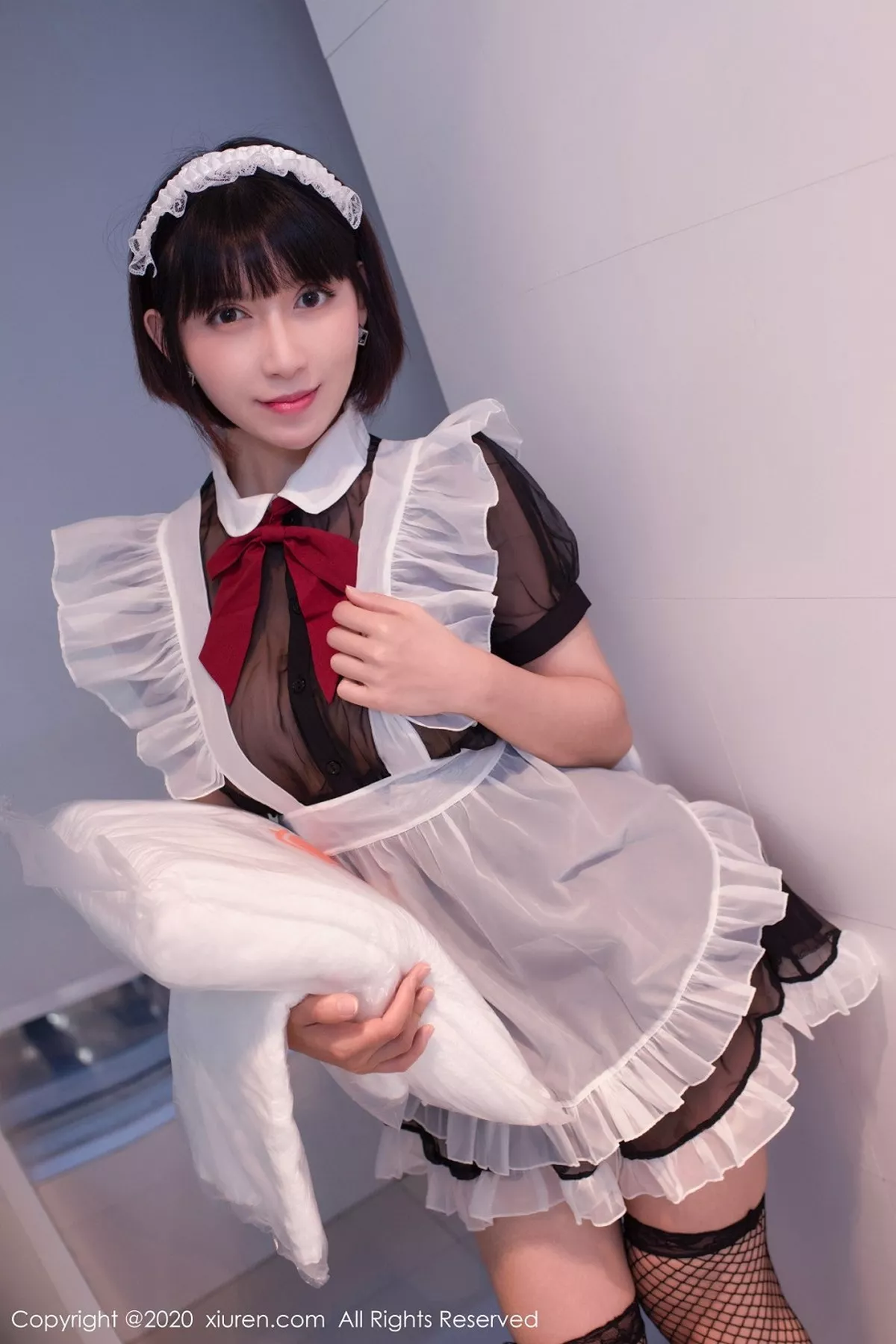 秀人集.com_[XiuRen秀人网]No.2494_大美妞安妮斯朵拉Ann私房黑色女仆装配黑丝渔网极致魅惑写真55P