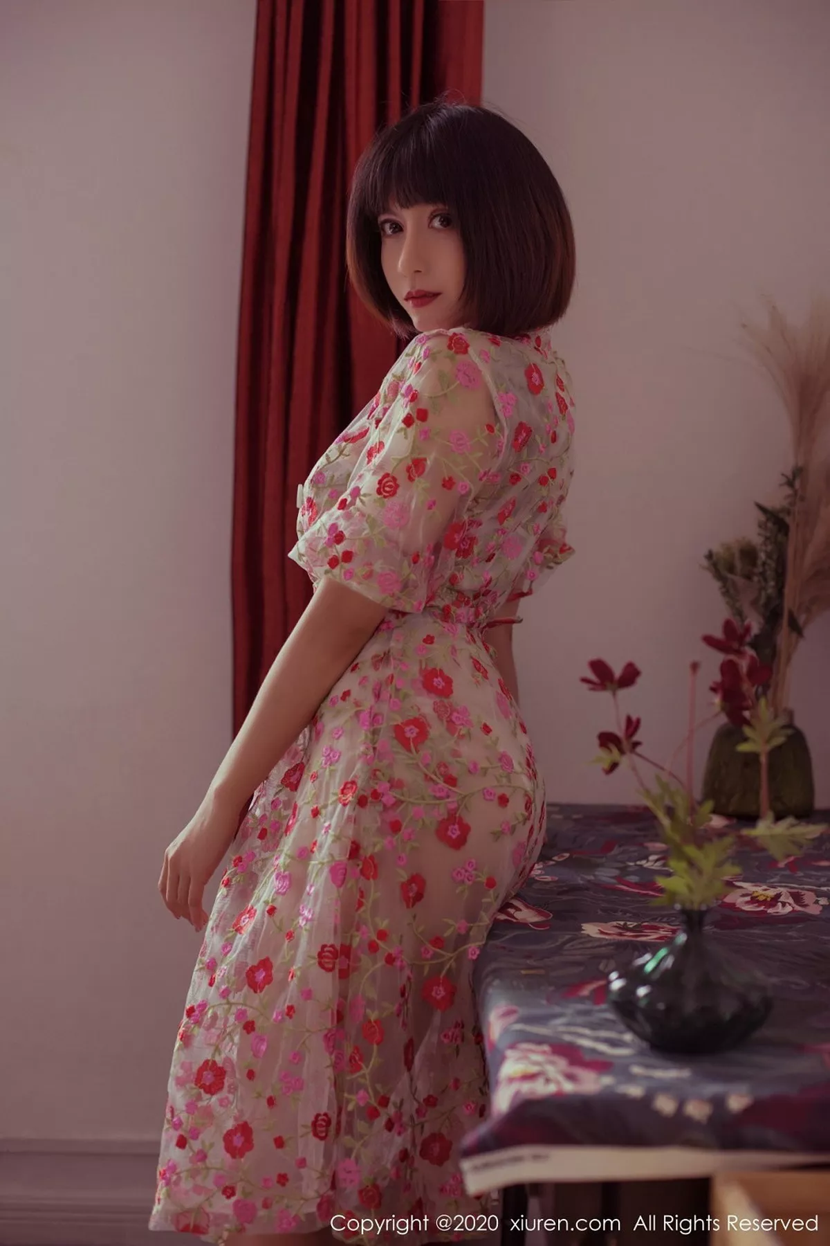 秀人集.com_[XiuRen秀人网]No.2654_大美妞安妮斯朵拉私房色戒旗袍配透视内衣秀魔鬼身材诱惑写真53P