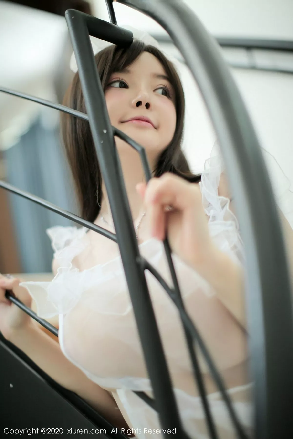 秀人集.com_[XiuRen秀人网]No.2660_女神糯美子Mini三亚旅拍白色透视薄纱秀火辣胴体极致诱惑写真38P