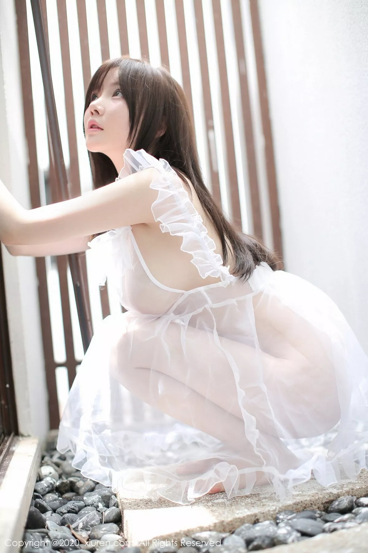 秀人集.com_[XiuRen秀人网]No.2660_女神糯美子Mini三亚旅拍白色透视薄纱秀火辣胴体极致诱惑写真38P